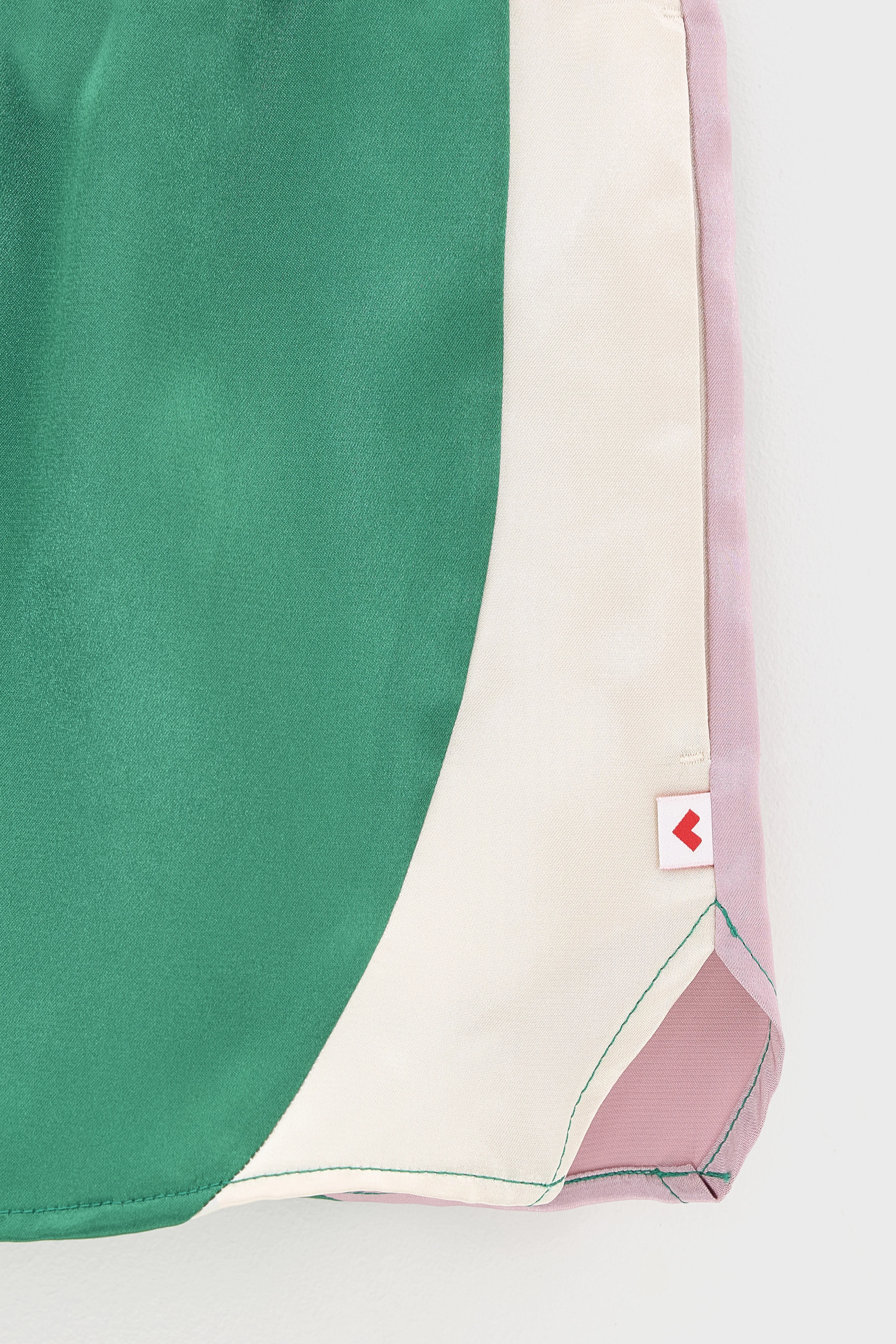 Phenicia relaxed shorts (261 / G / JUNGLE) - Image 5