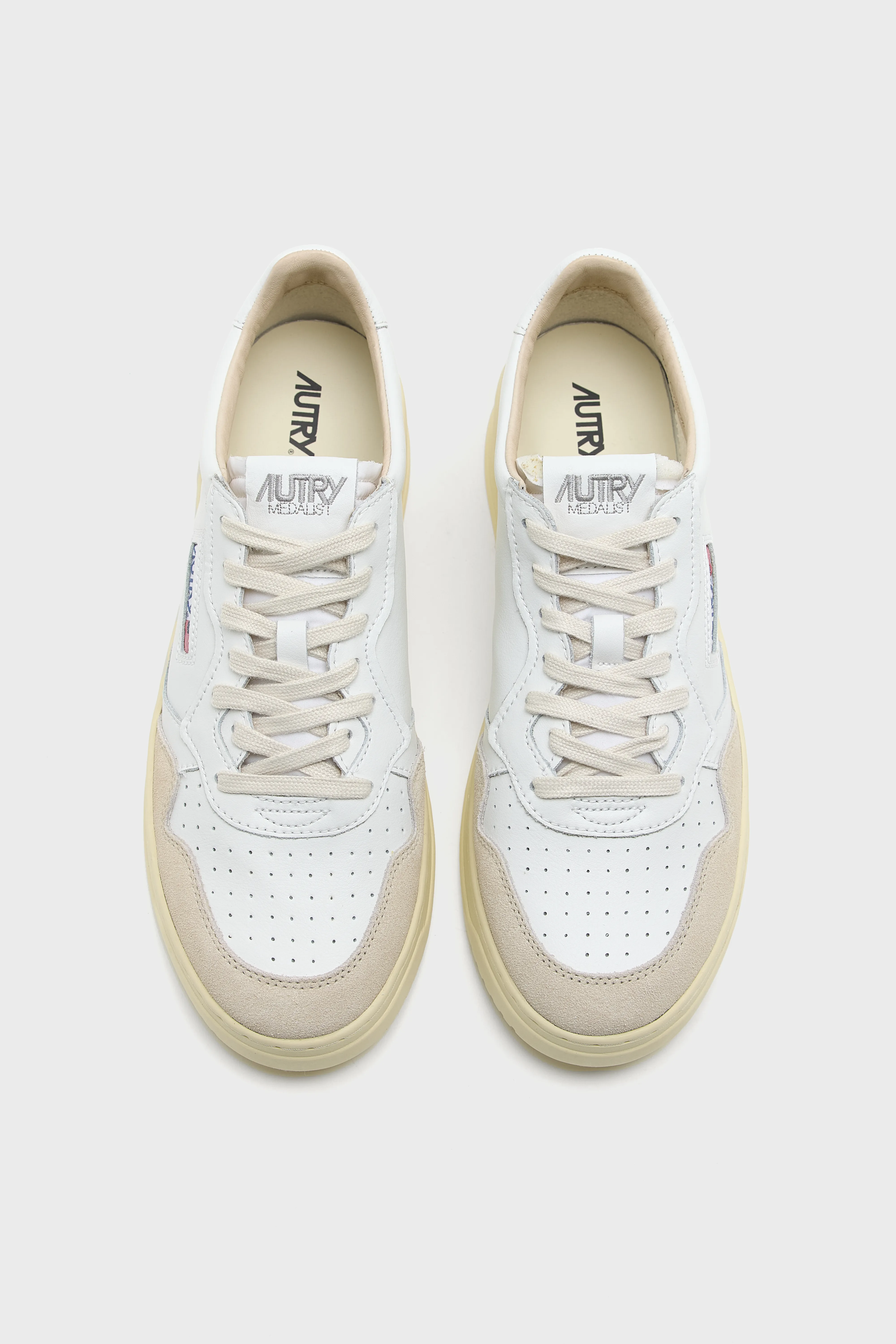 Medalist Low for Men (252 / M / WHITE) - Image 4