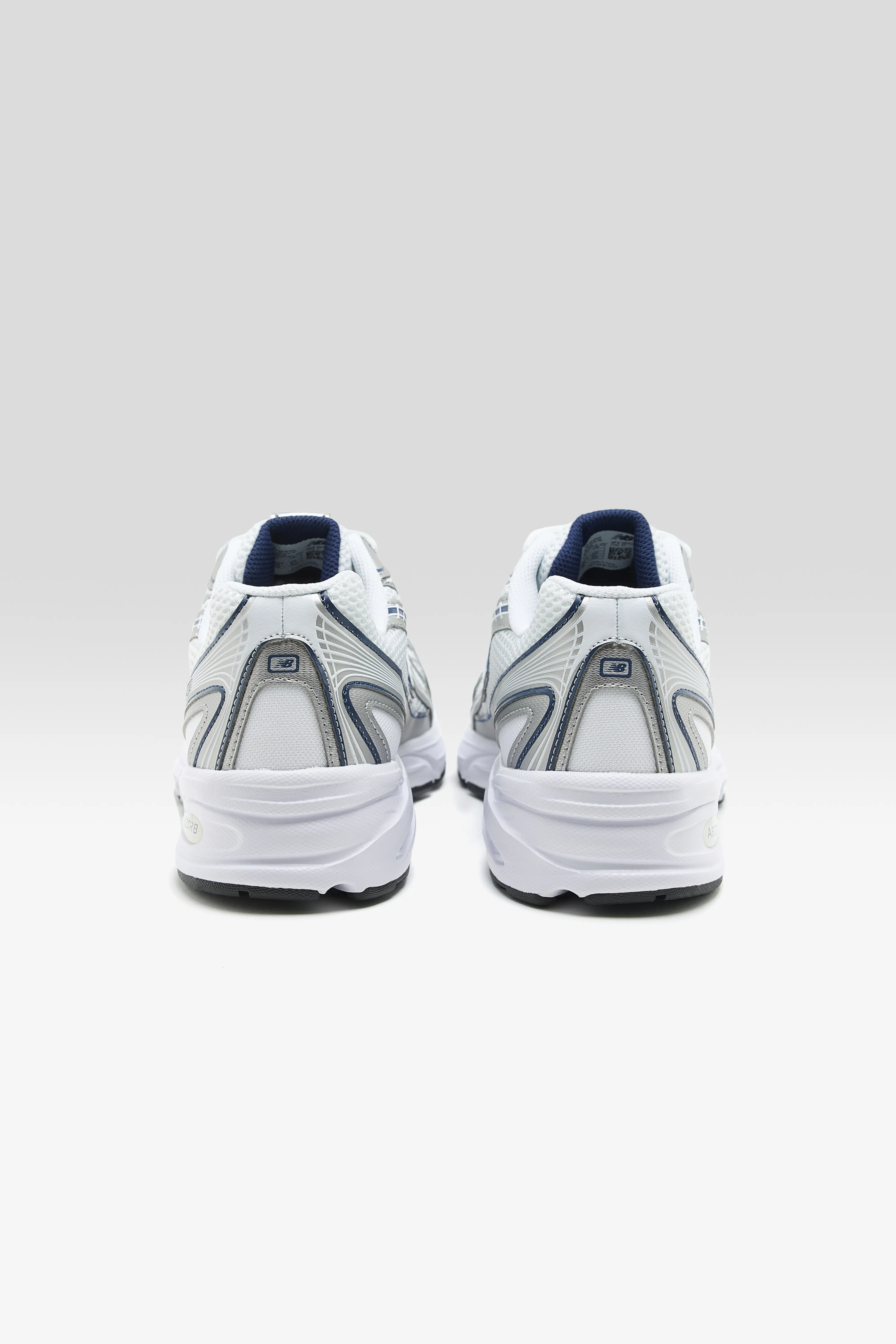 740 for Men  (252 / M / WHITE) - Image 5