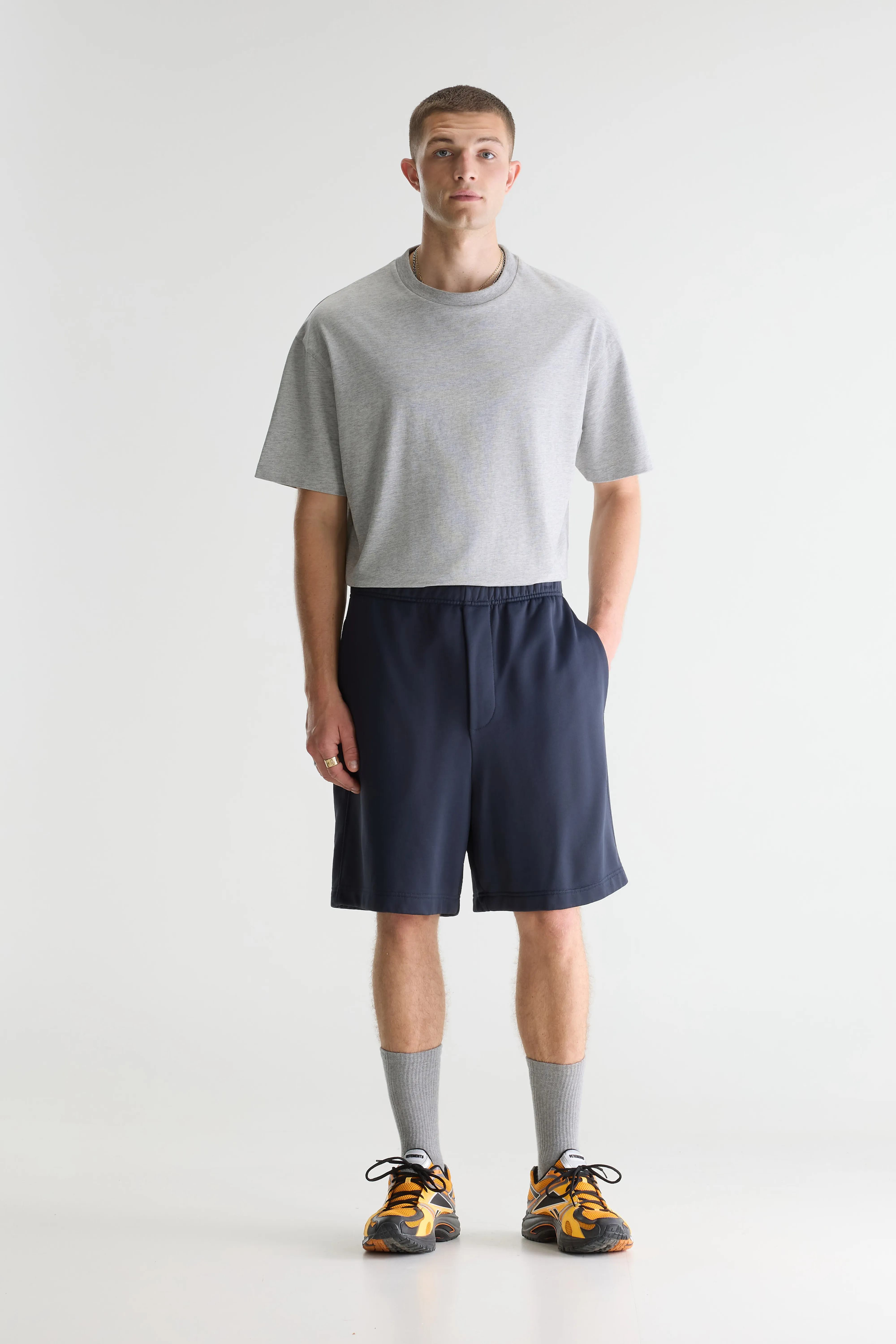 Flank wide shorts (261 / M / DARK NAVY) - Image 2