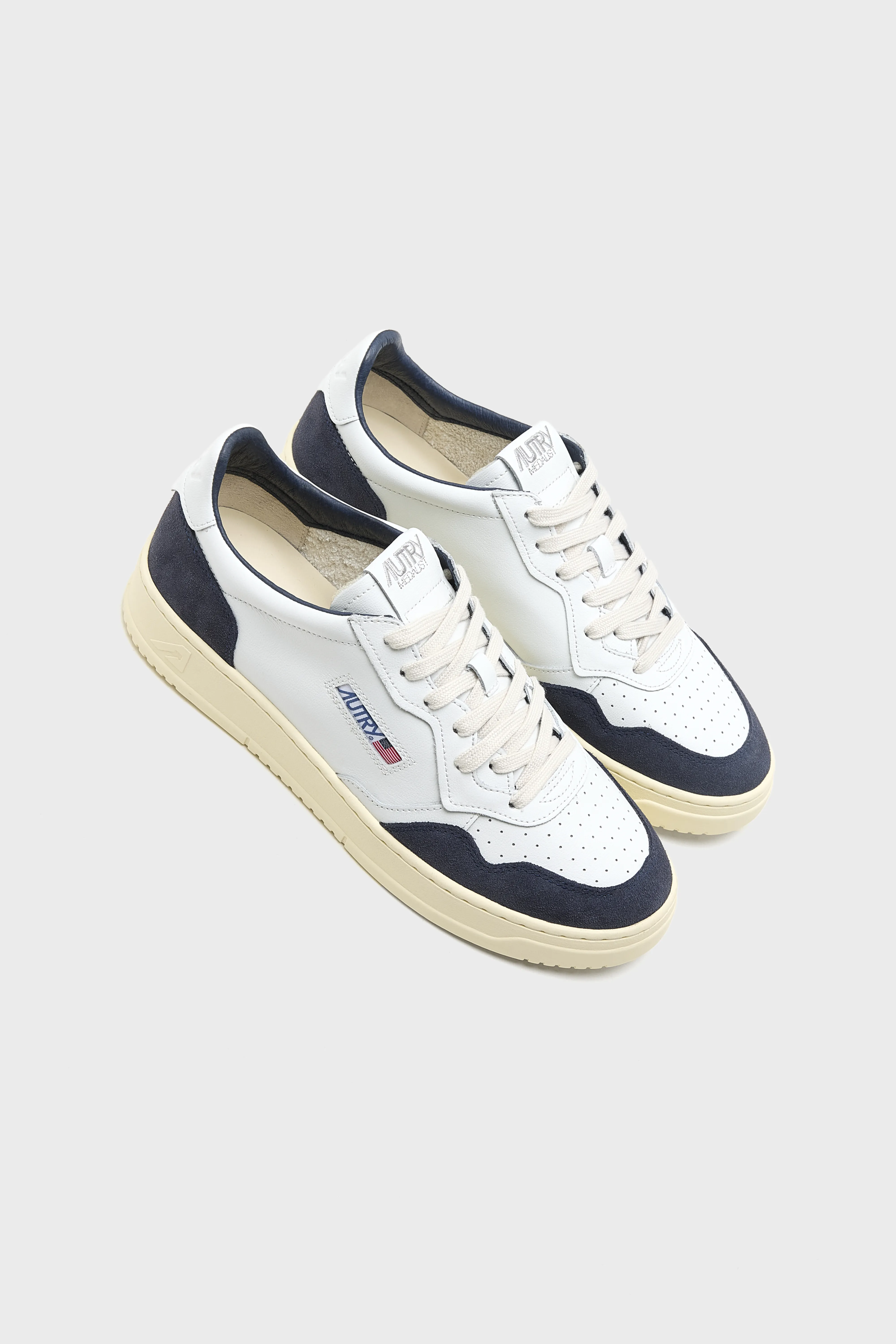 Medalist Low for Men  (261 / M / BLACK/WHITE) - Image 7