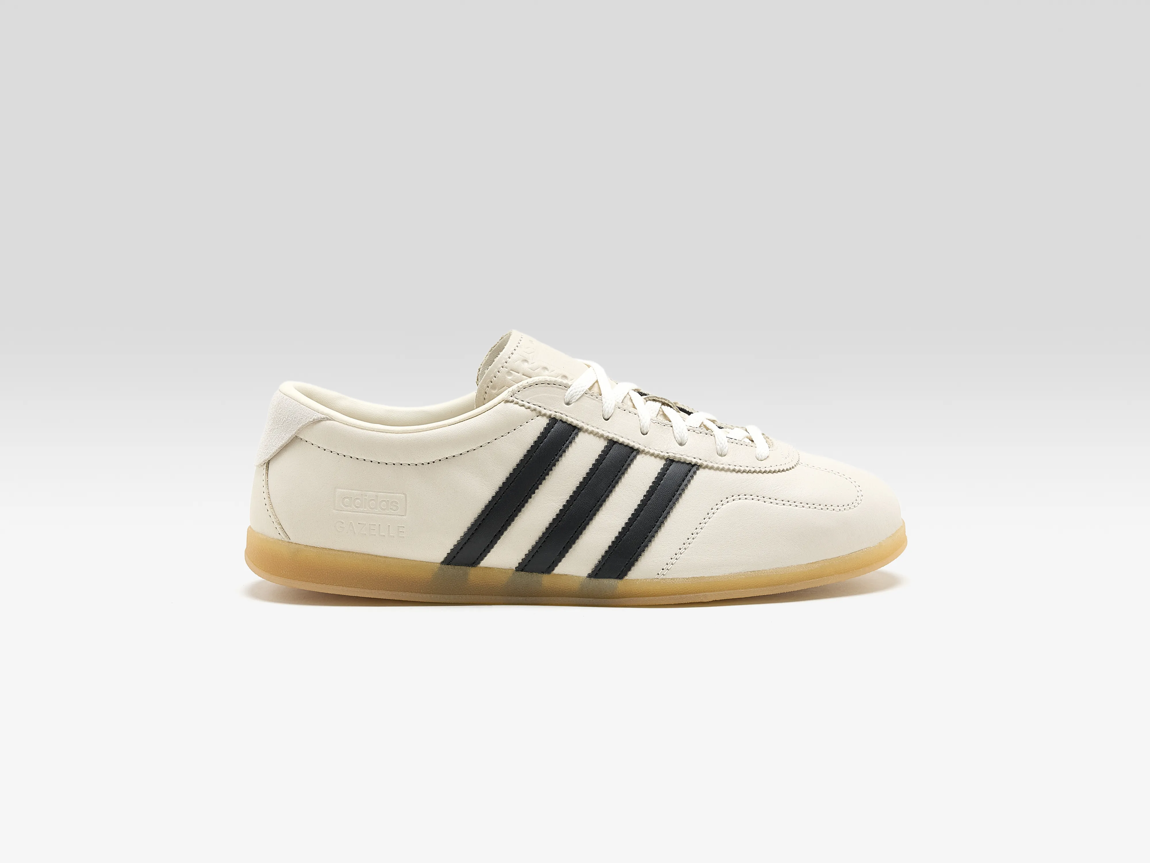 Gazelle Lo Pro for Men  (261 / M / WHITE)