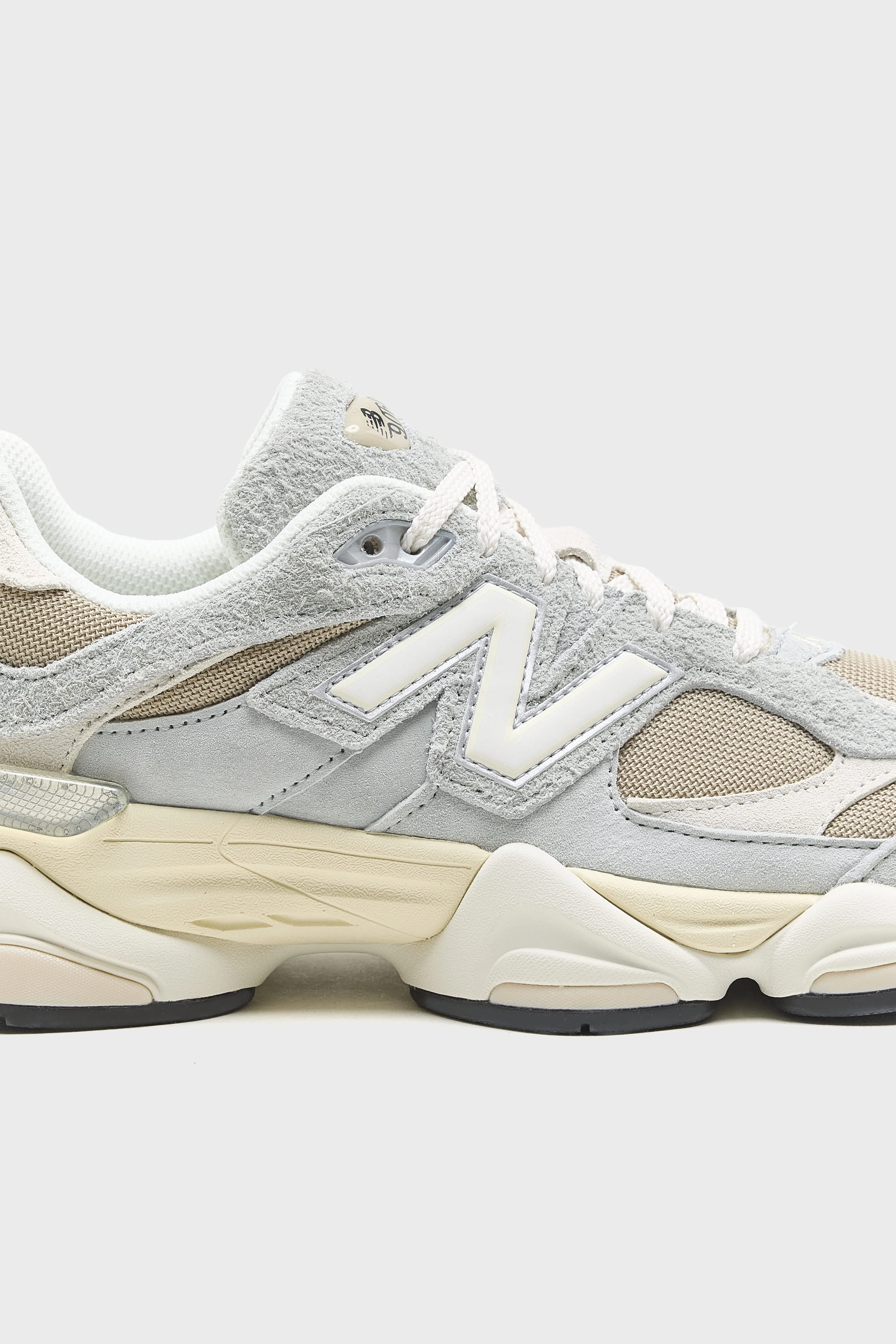 9060 for Men (261 / M / GREY) - Image 5