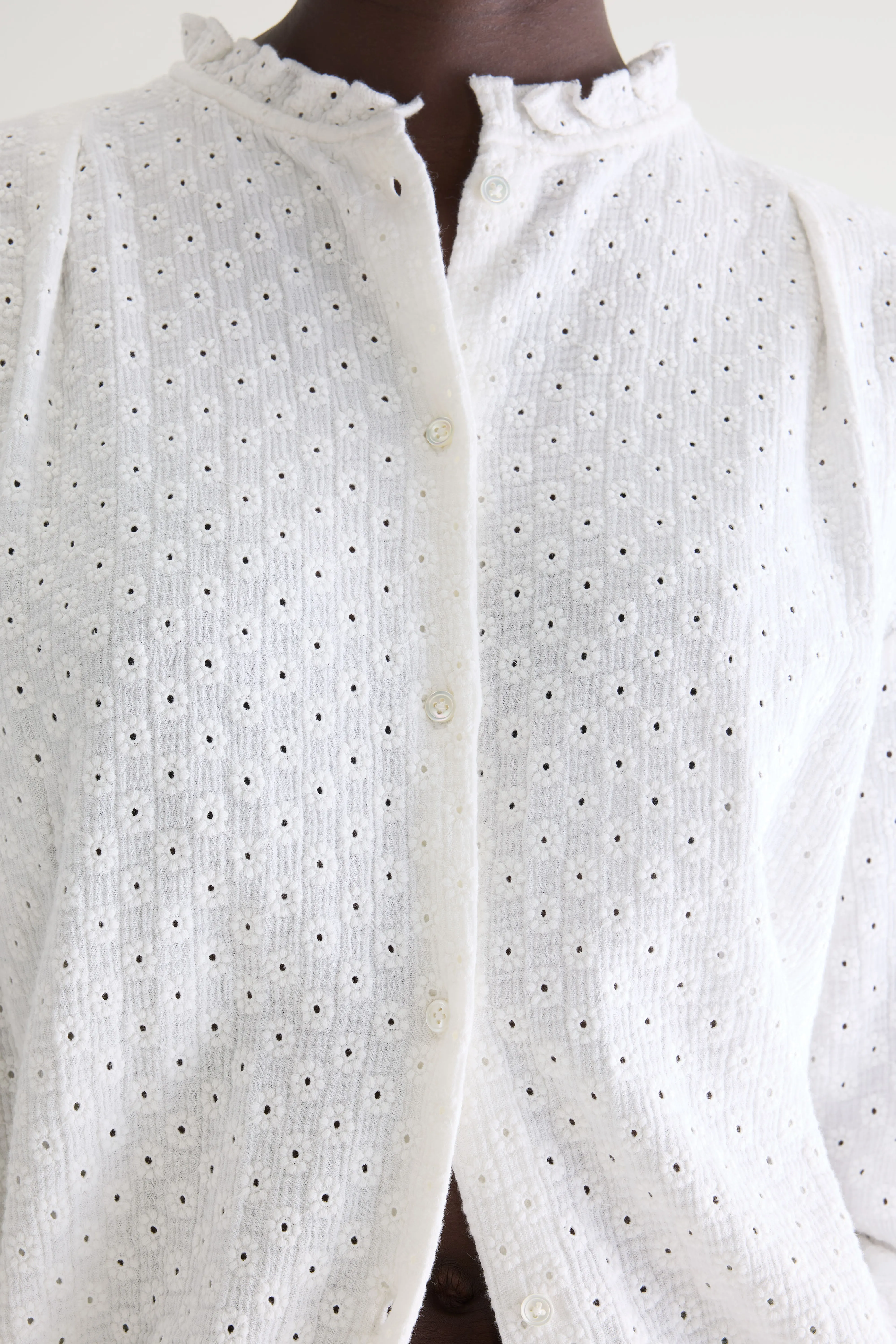 Chelsy embroidered blouse (261 / W / NATURAL) - Image 6