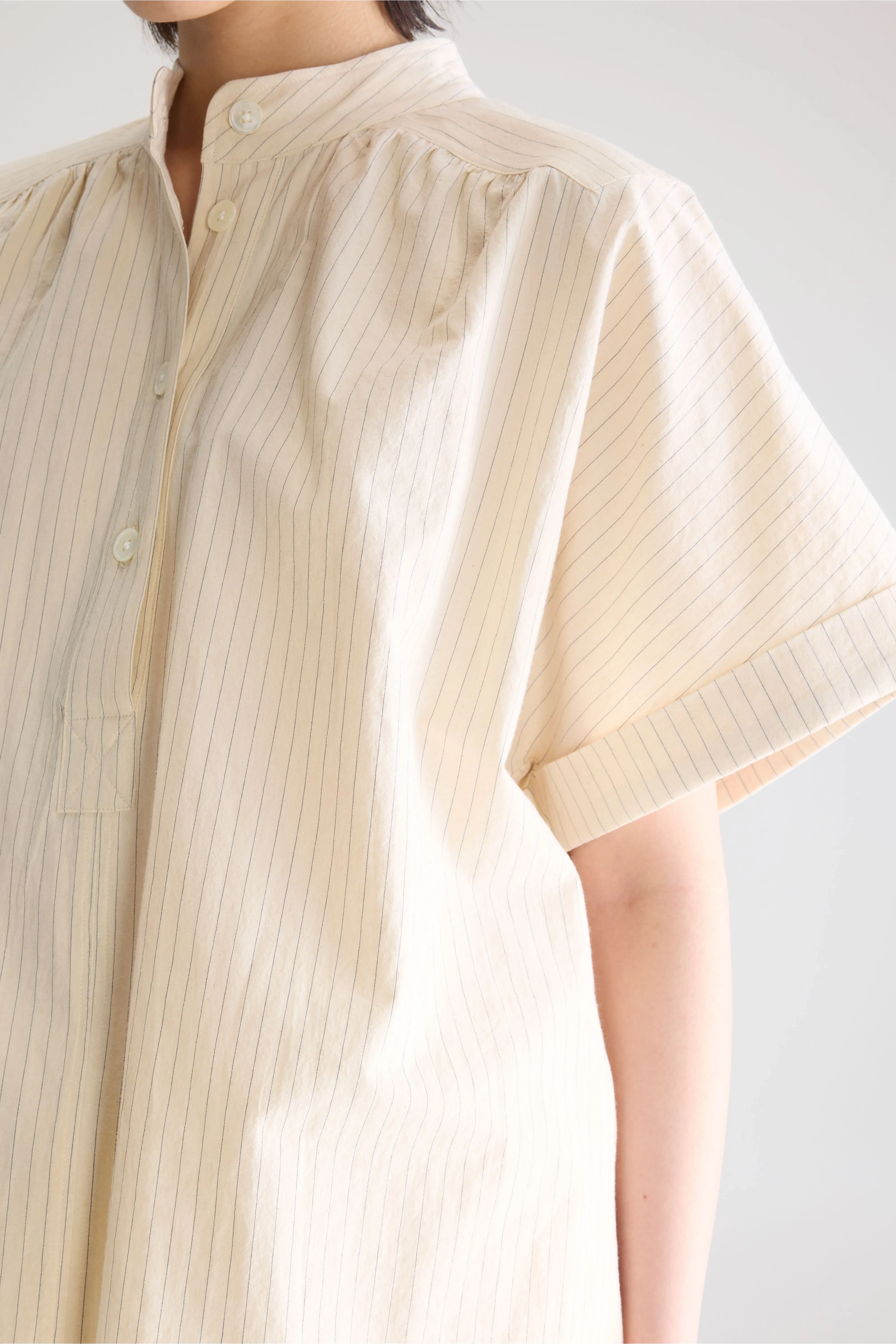 Pear short-sleeve blouse (261 / W / STRIPE A) - Image 5