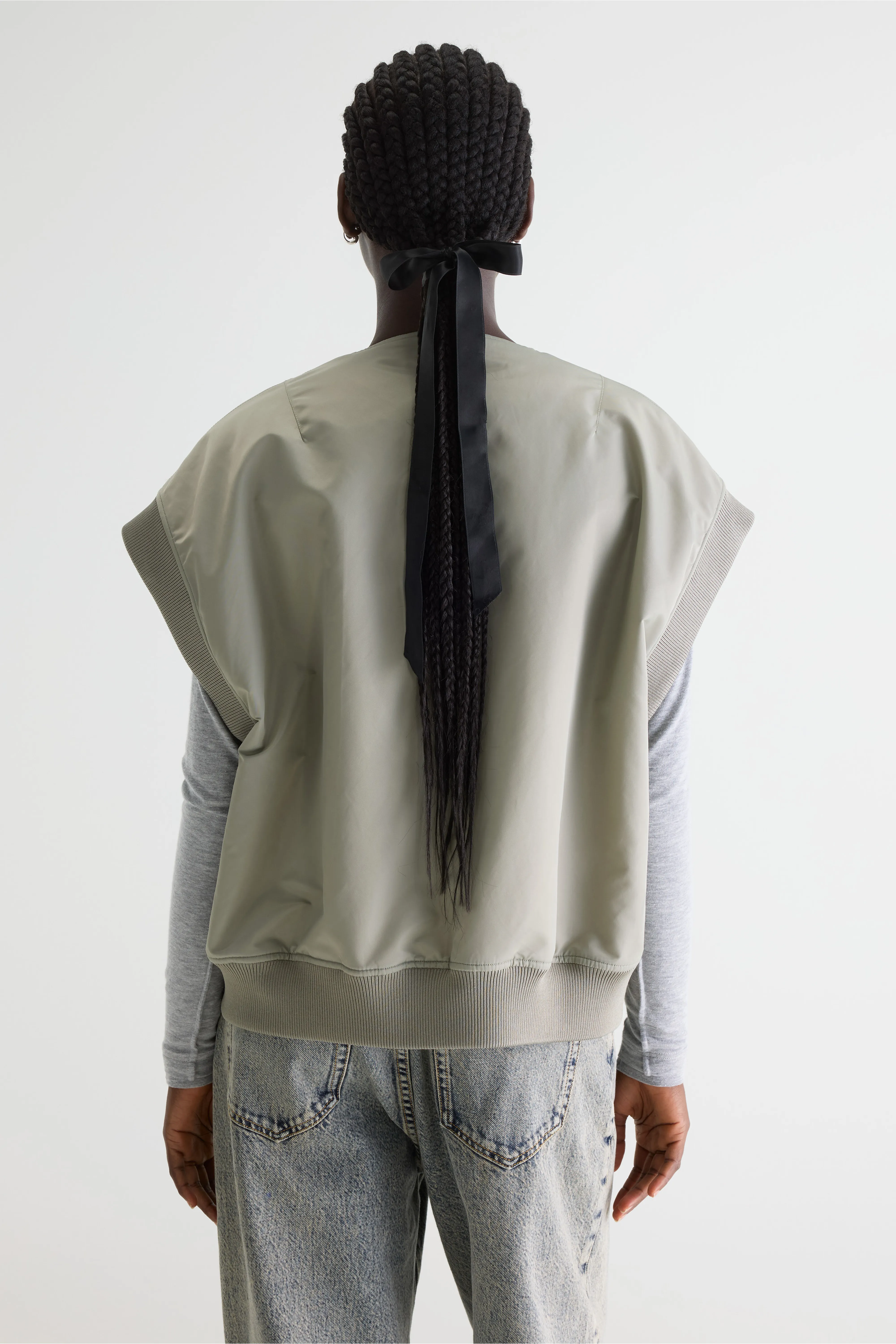 Hiroki sleeveless jacket (261 / W / MERCURY) - Image 4