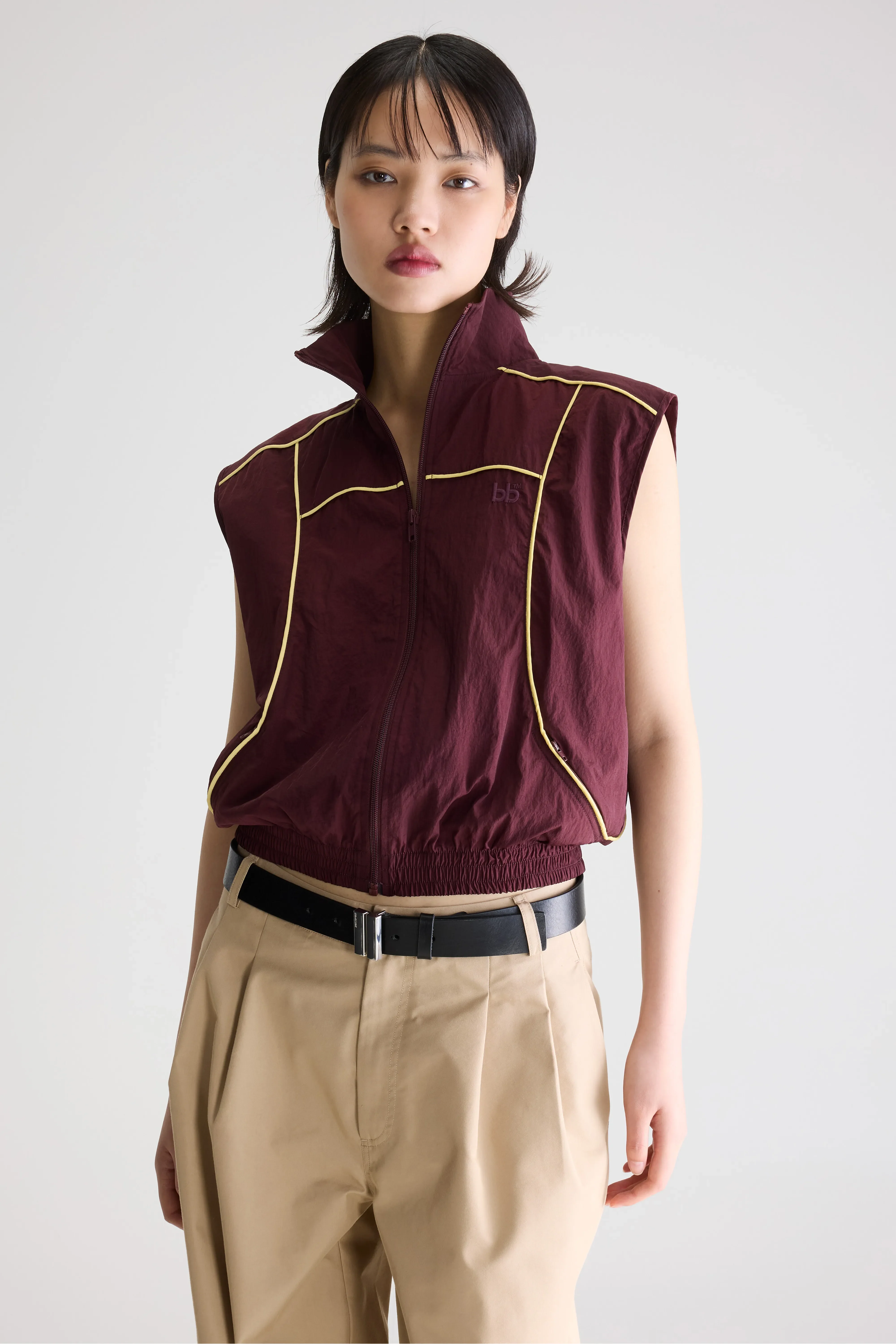 Tinta sleeveless sports veste (261 / W / WINE) - Image 7