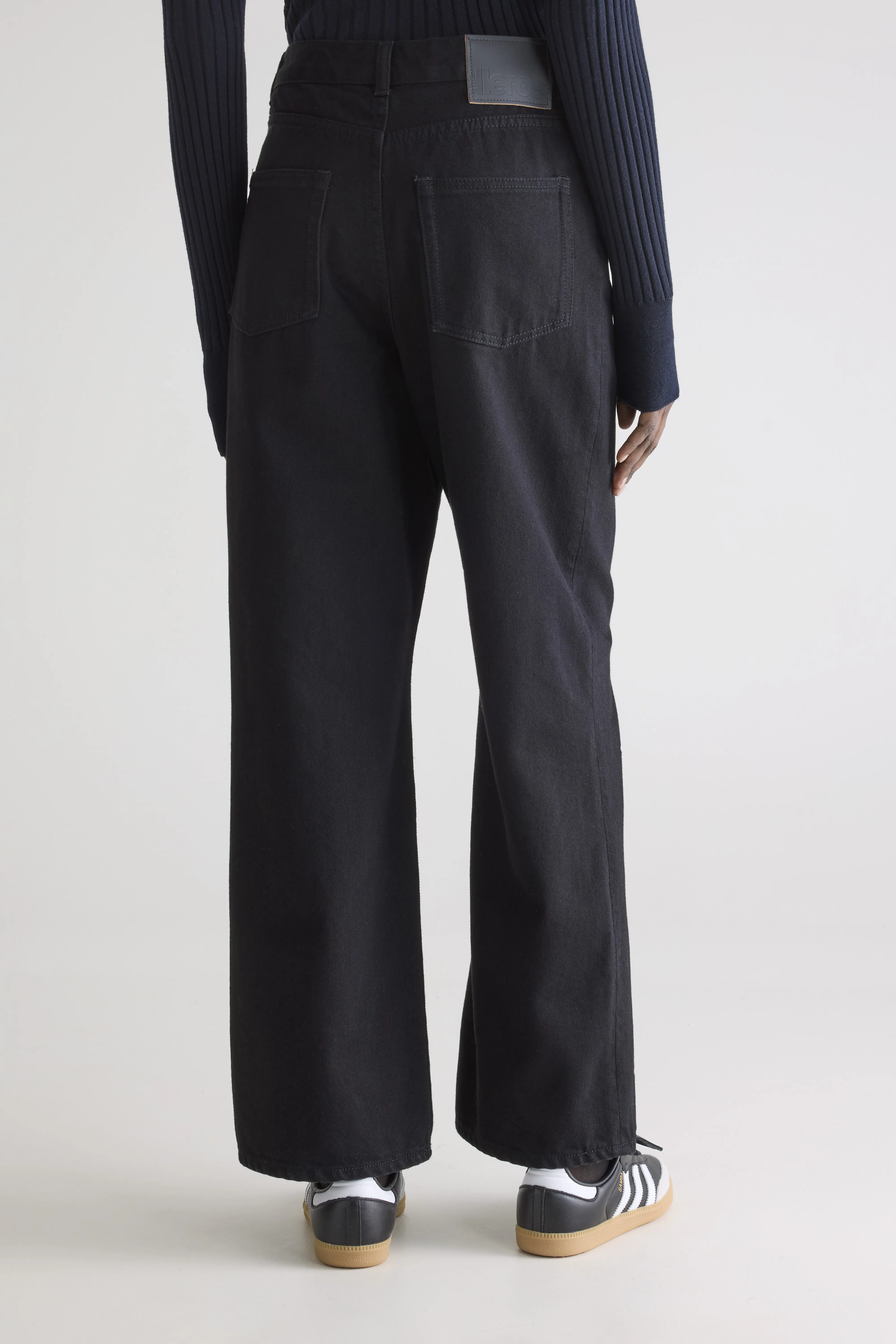 Denim N. 61 - Wide black rinsed jeans (252 / W / BLACK RINSE) - Image 4