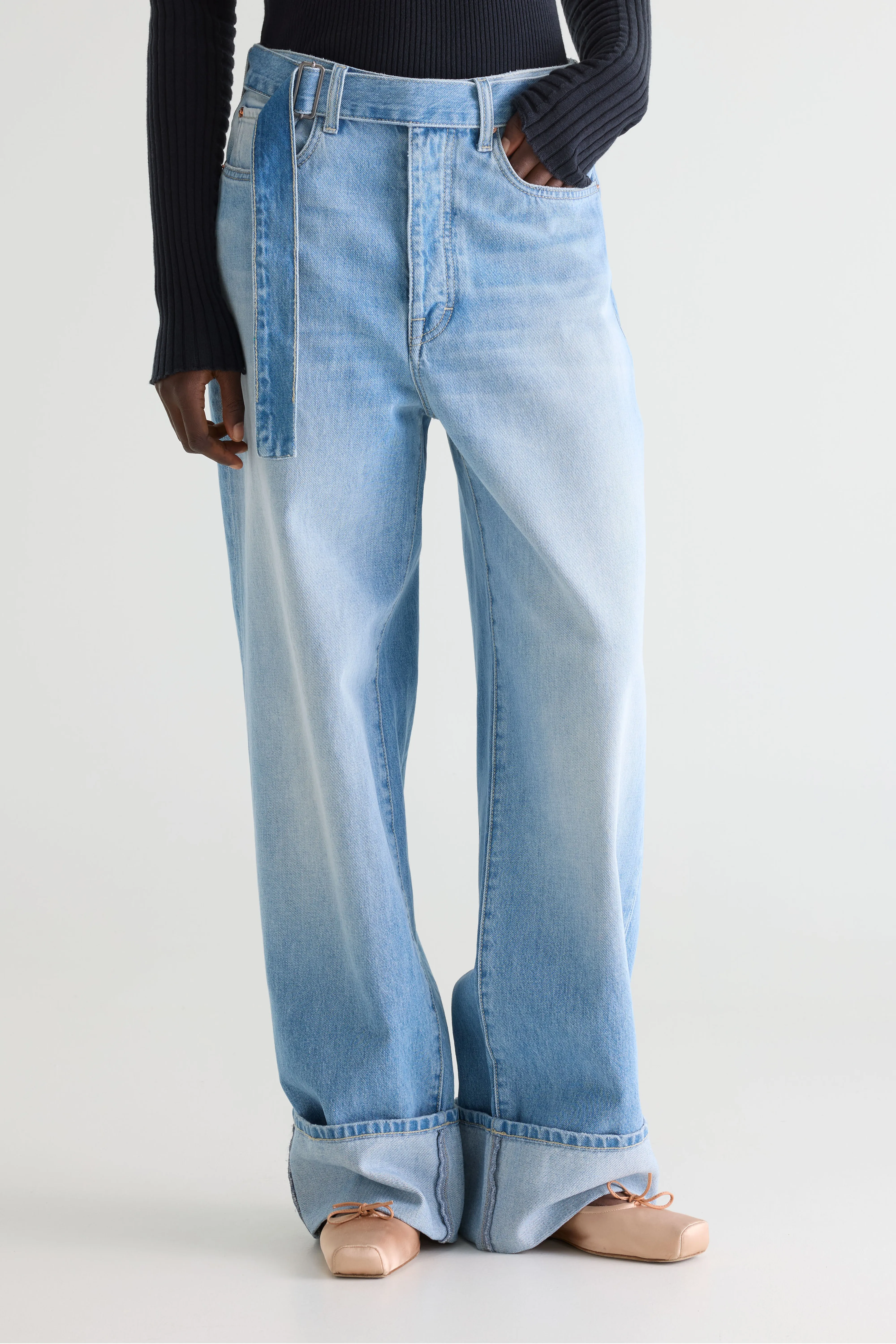 Denim N. 67 - loose jeans (261 / W / USED LT BLUE) - Image 3