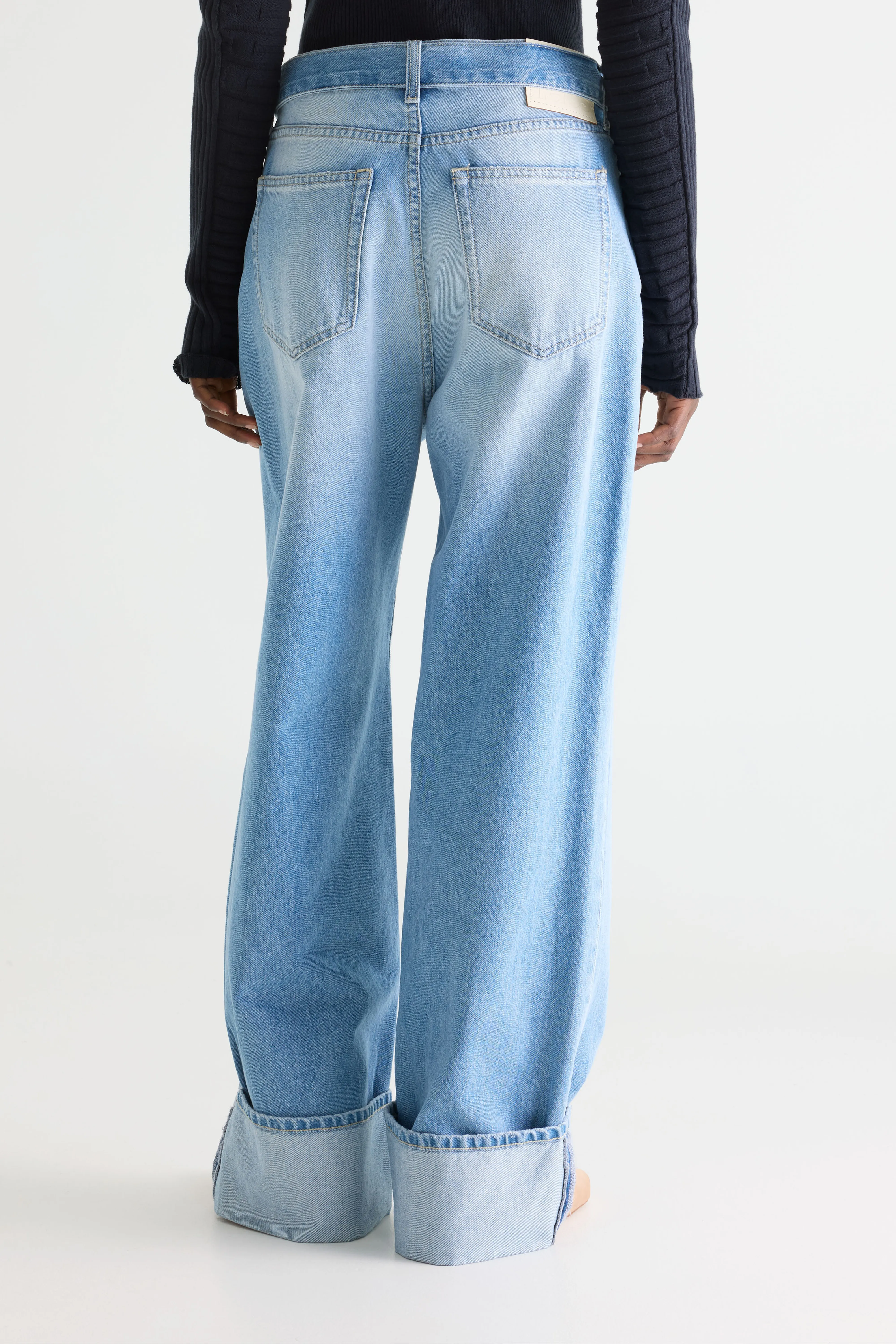 Denim N. 67 - loose jeans (261 / W / USED LT BLUE) - Image 4