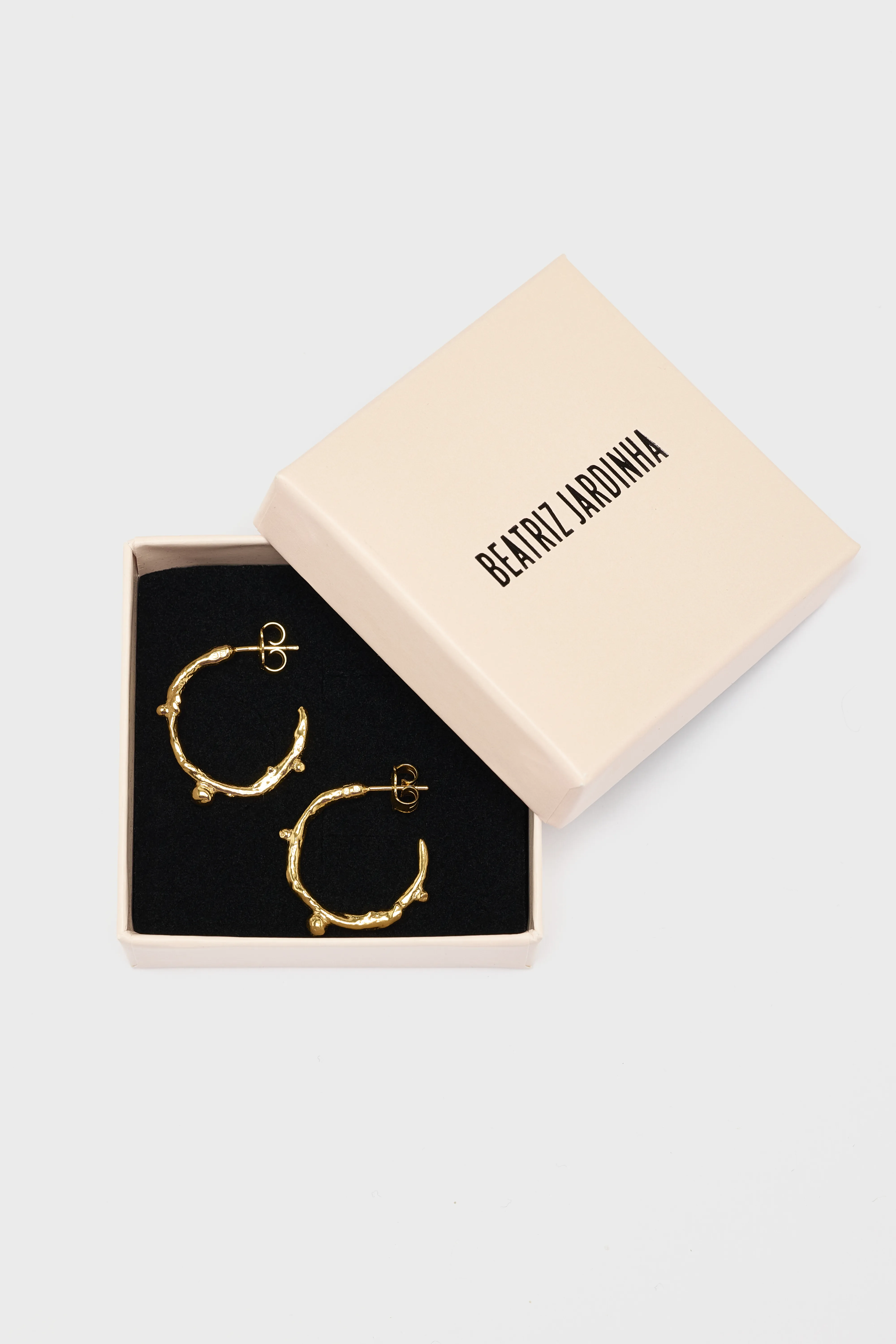 Alida Hoops  (252 / W / GOLD) - Image 5