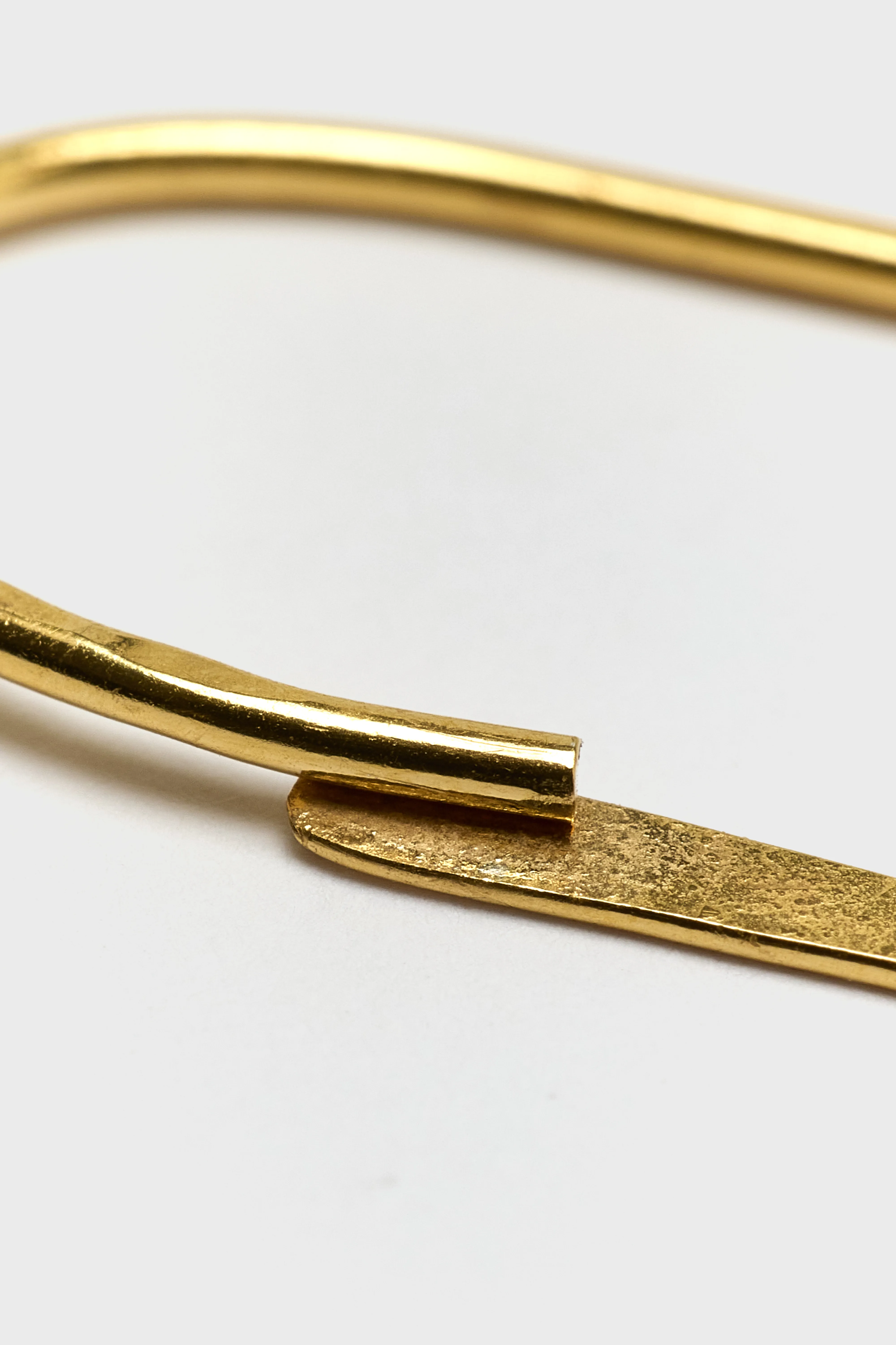 Oval Hoop Earrings  (261 / W / GOLD) - Image 5