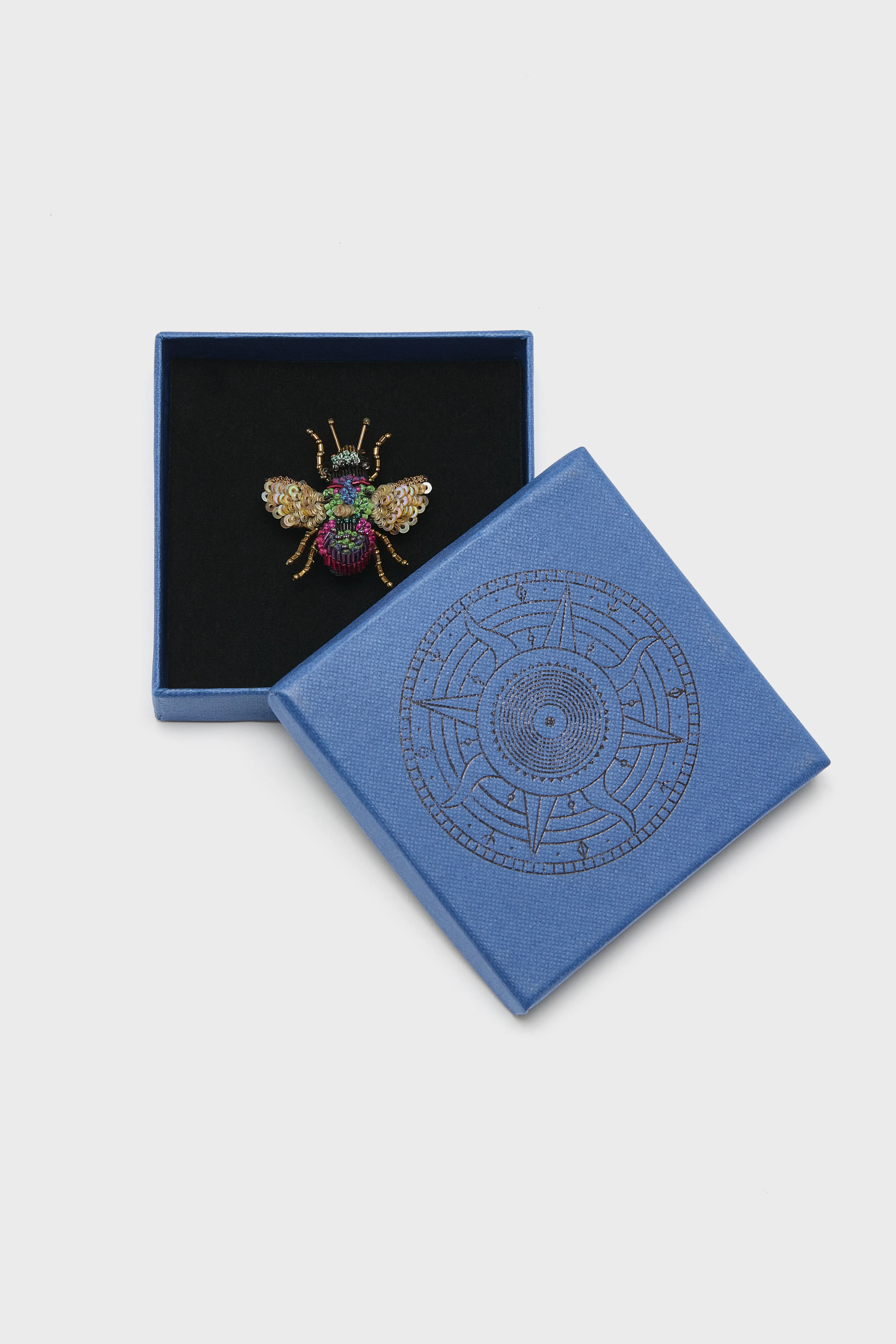 Rainbow Bee Brooch Pin (261 / W / MULTICOLOR) - Image 2