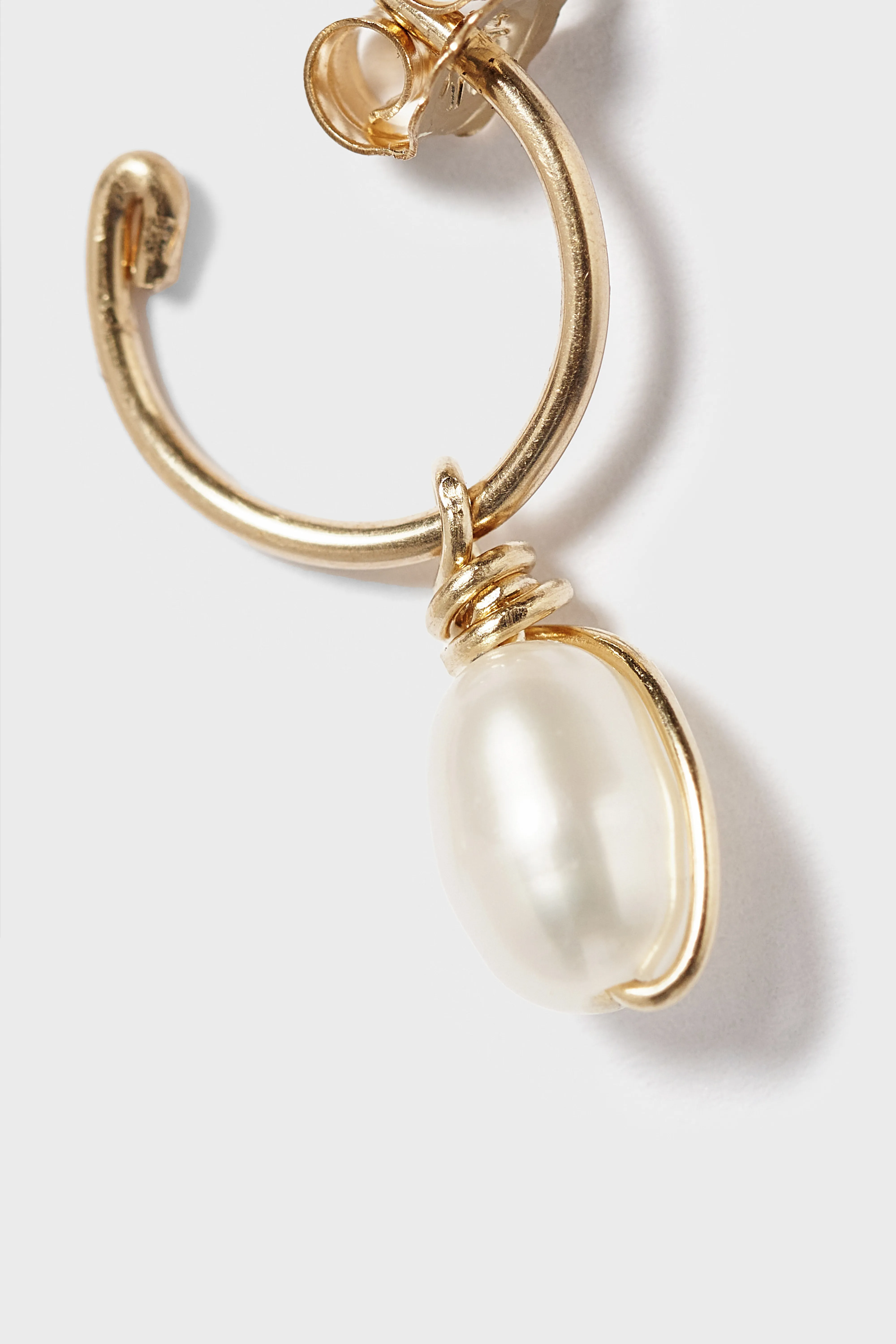 Stella Mini Hoop Earrings (241 / W / GOLD) - Image 3