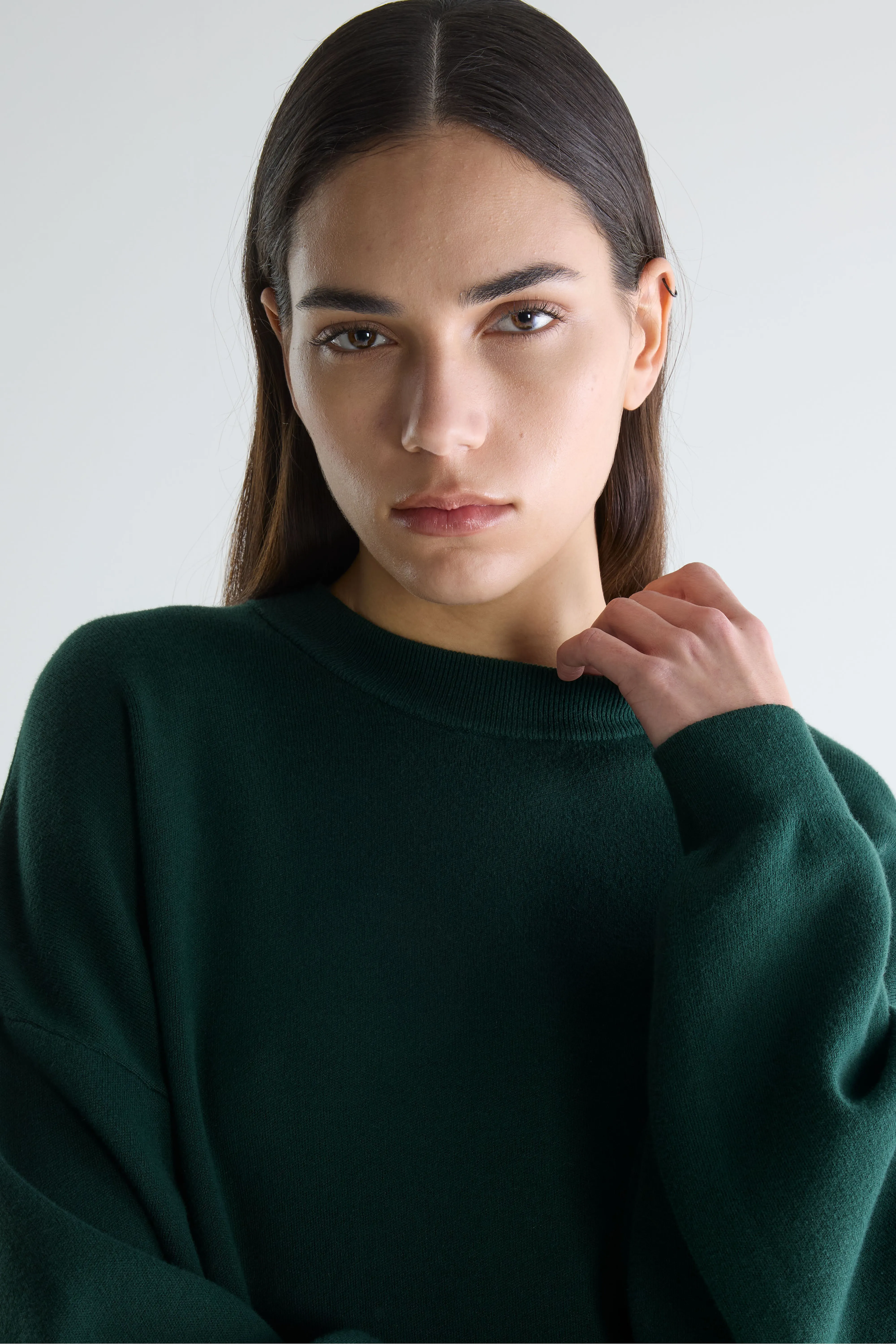 Angum relaxed sweater (261 / W / BOTANICA) - Image 5