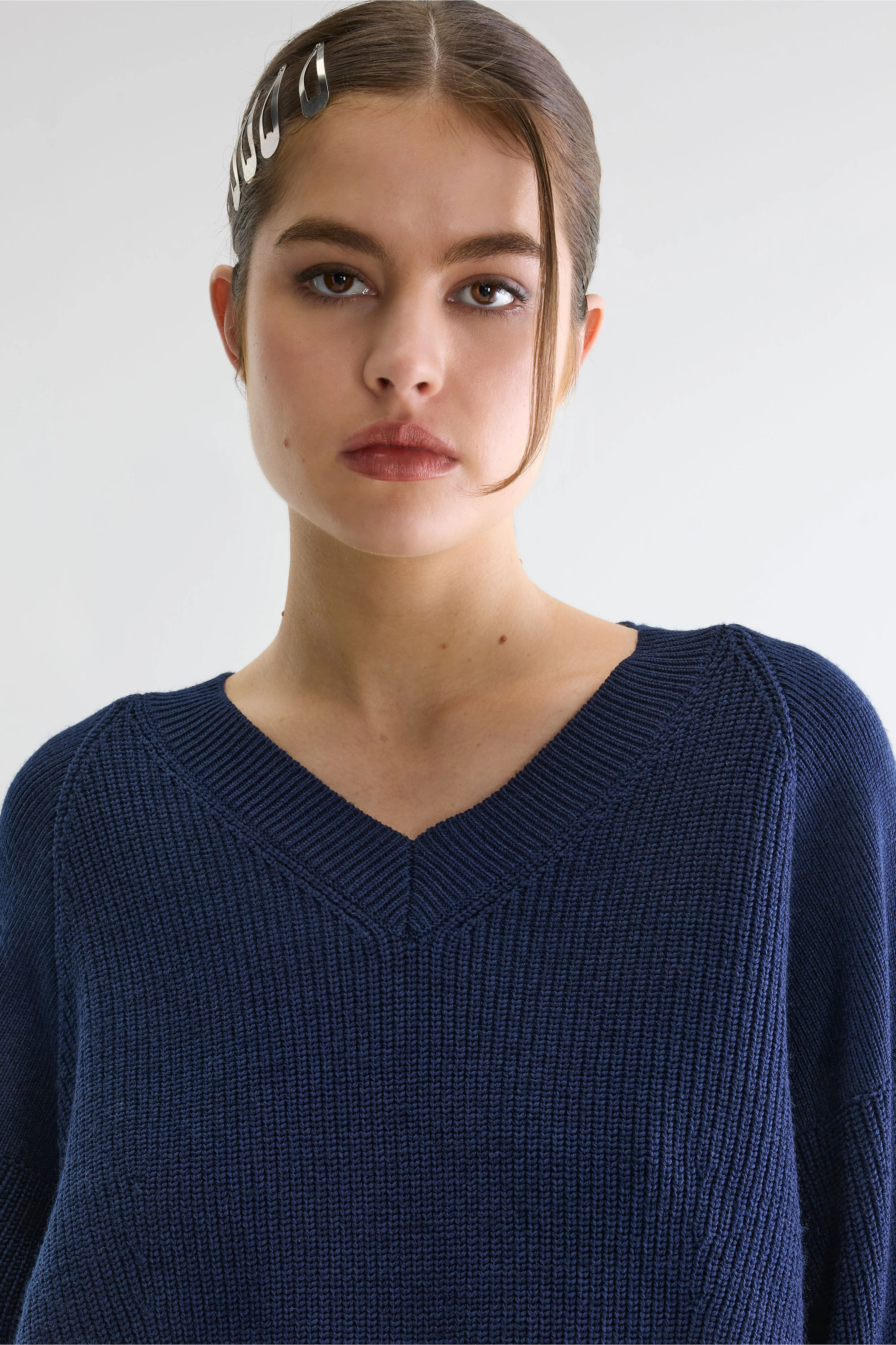 Aoth cropped sweater (261 / W / NAVY) - Image 5