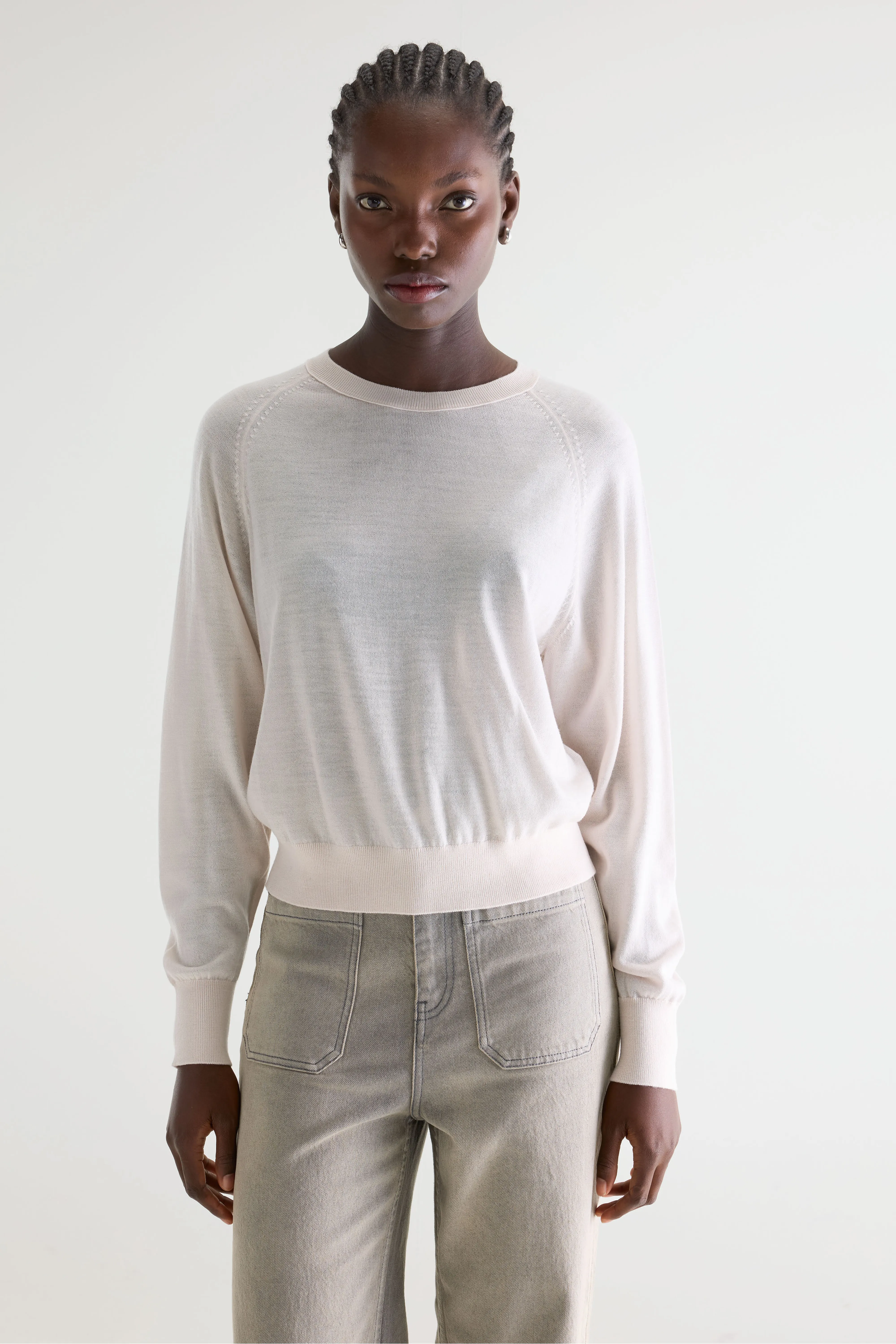 Delen classic crewneck ivory white sweater (252 / W / IVORY) - Image 2