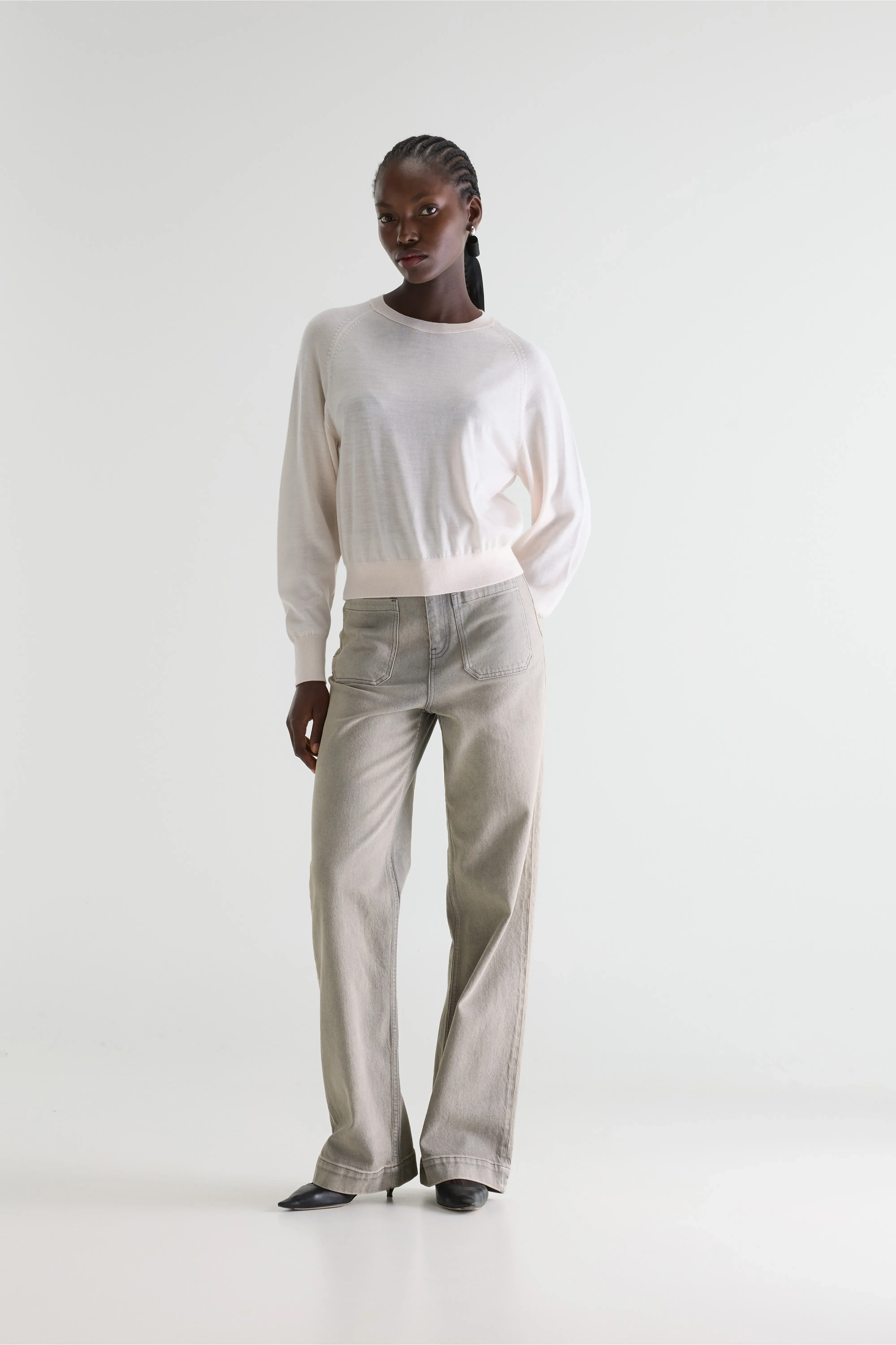 Delen classic crewneck ivory white sweater (252 / W / IVORY) - Image 3