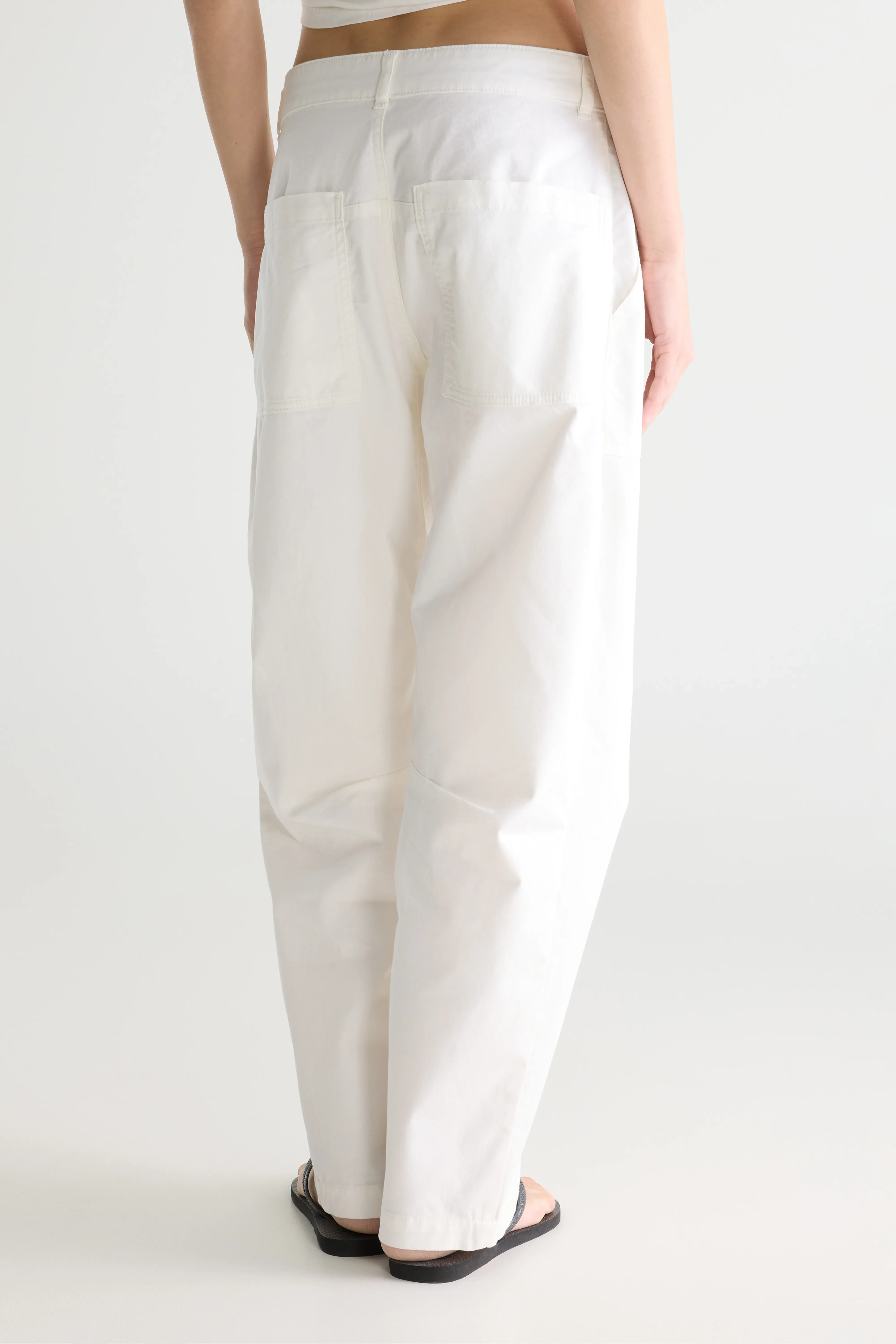 Kiara relaxed trousers (261 / W / WHITE) - Image 4