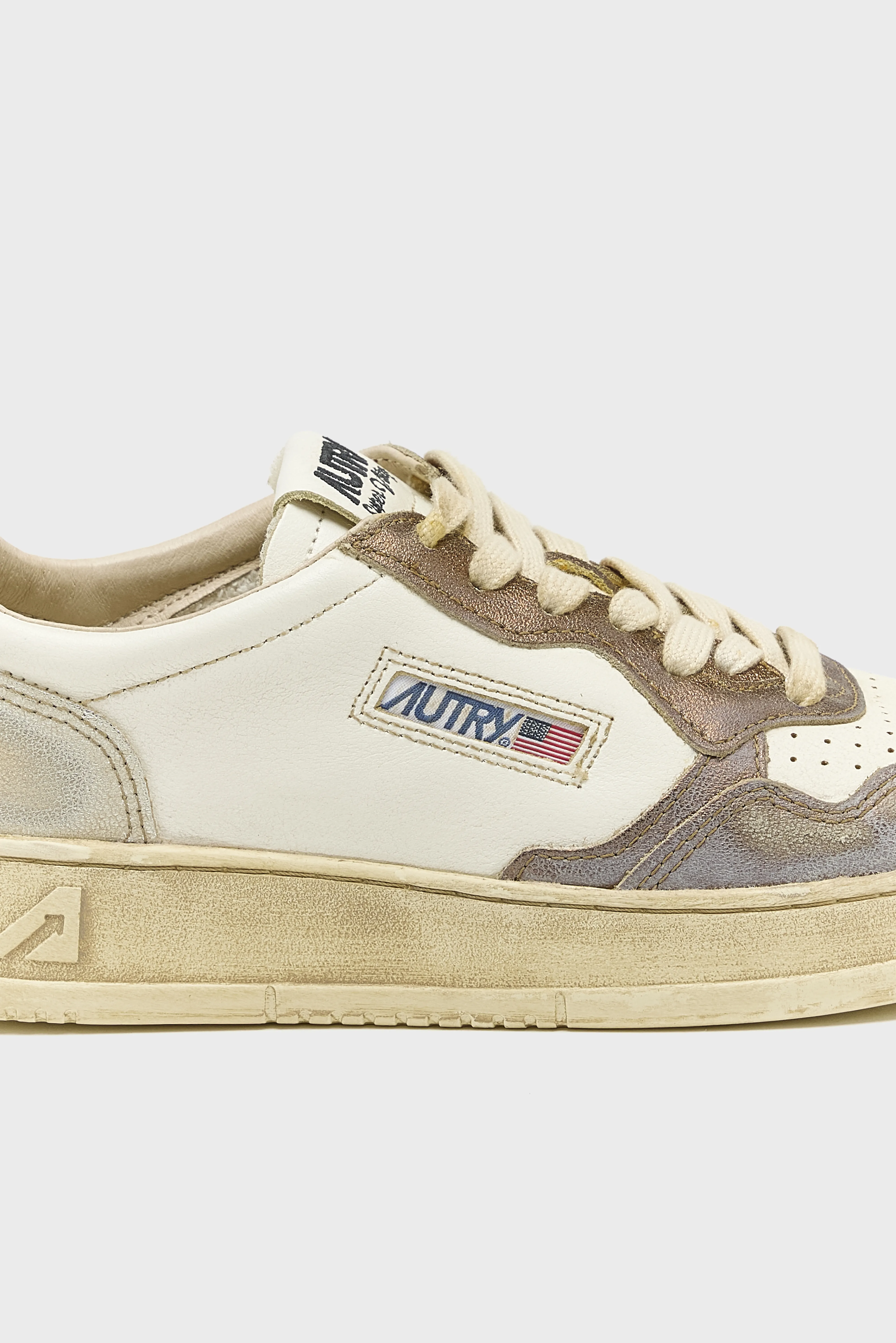 Medalist Low Super Vintage for Women (252 / W / BRONZE) - Image 5