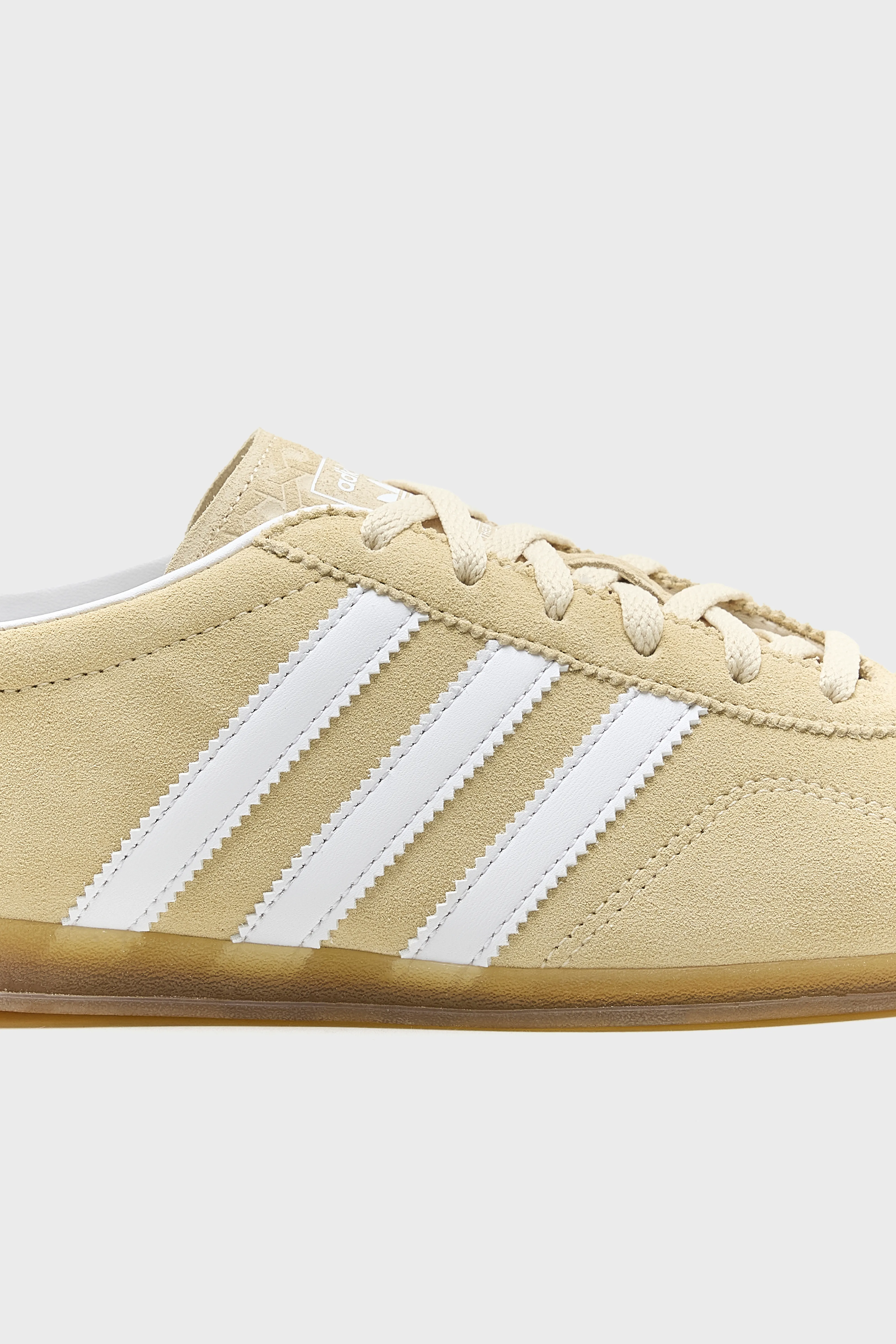 Gazelle Lo Pro for Women (252 / W / BEIGE) - Image 5