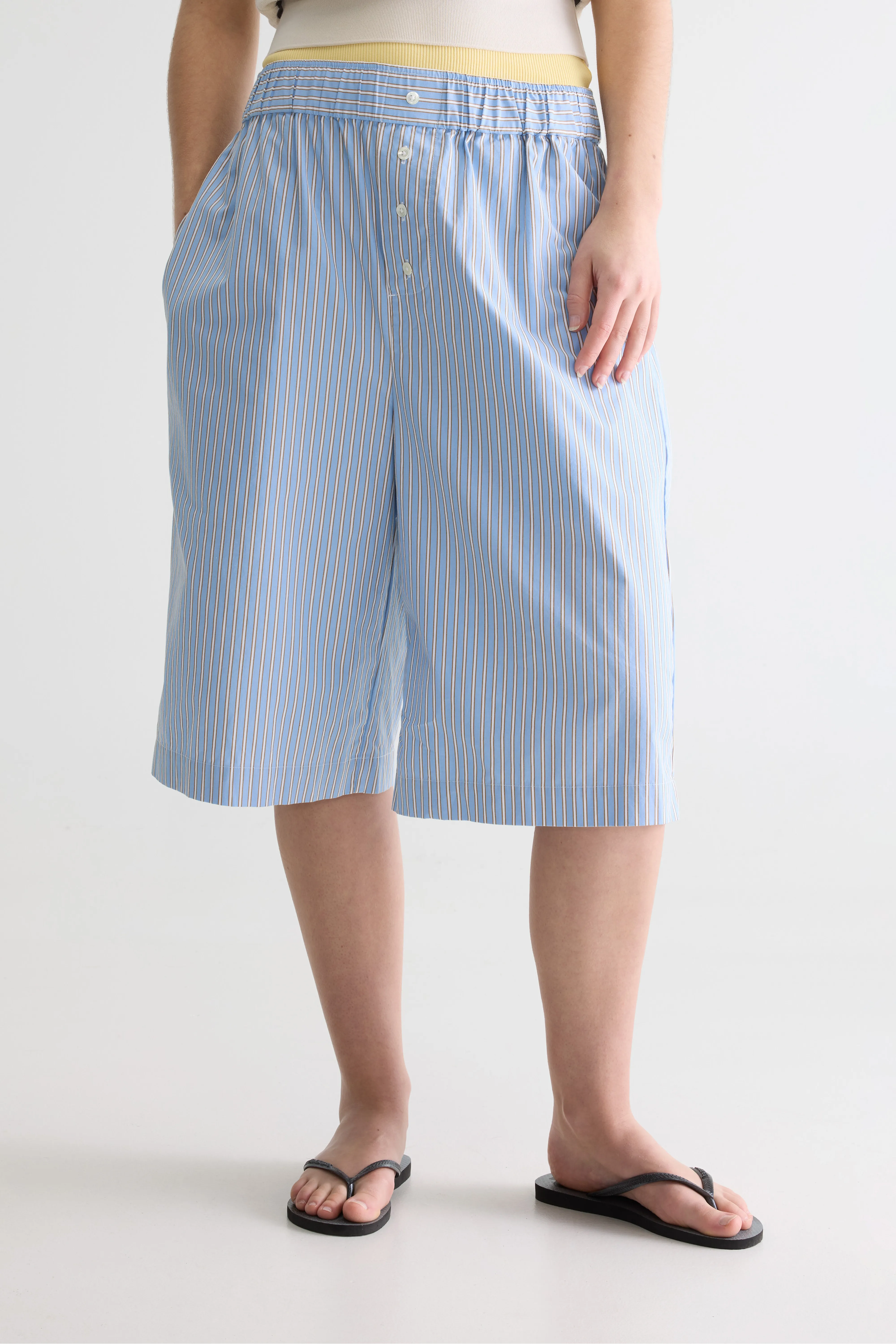 Geena long striped shorts (261 / W / STRIPE B) - Image 3