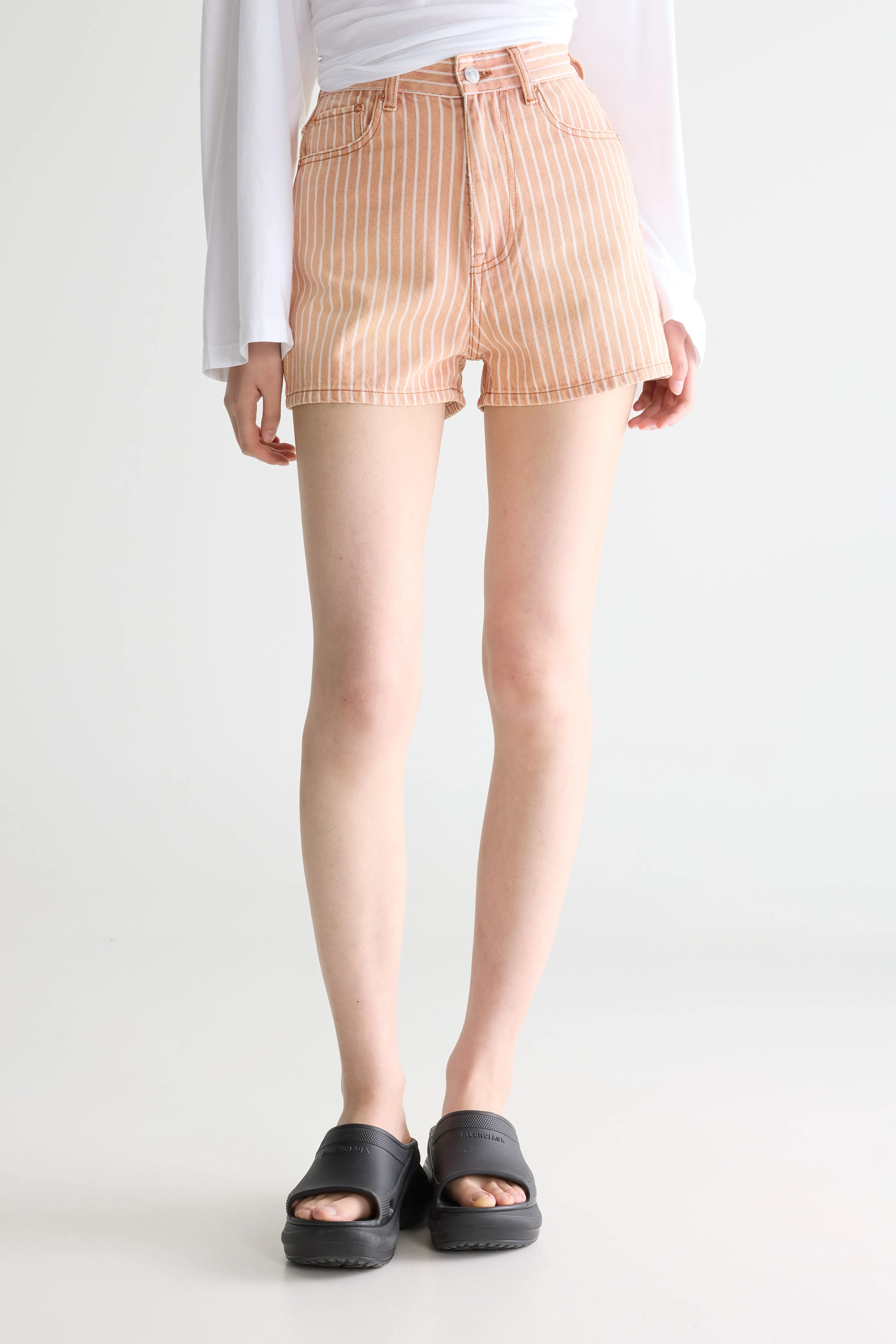 Party wide denim shorts (261 / W / STRIPE E) - Image 3