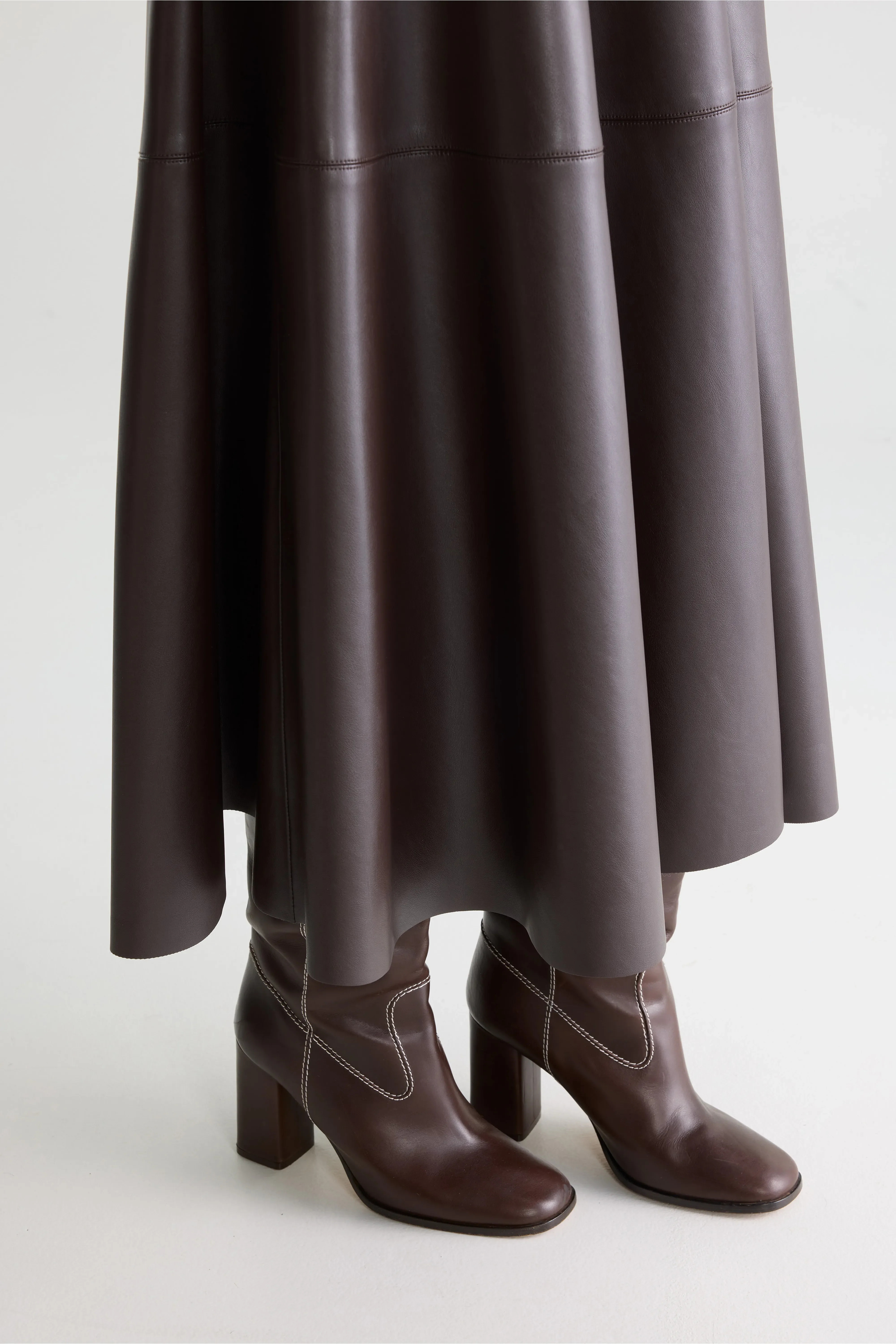 Hezra faux-leather long skirt (261 / W / DARK ROAST) - Image 7