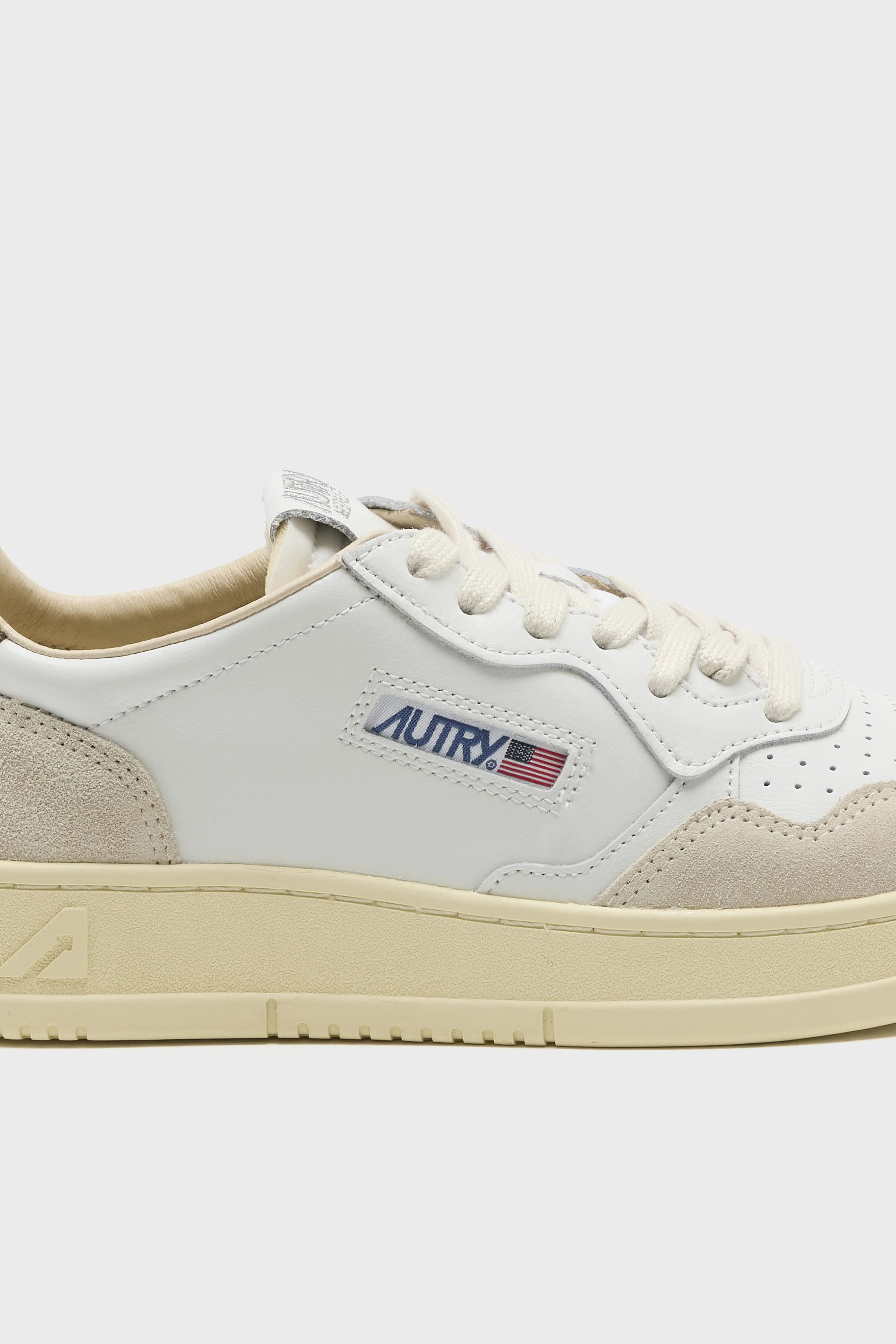 Medalist Low for Women  (261 / W / WHITE) - Image 5