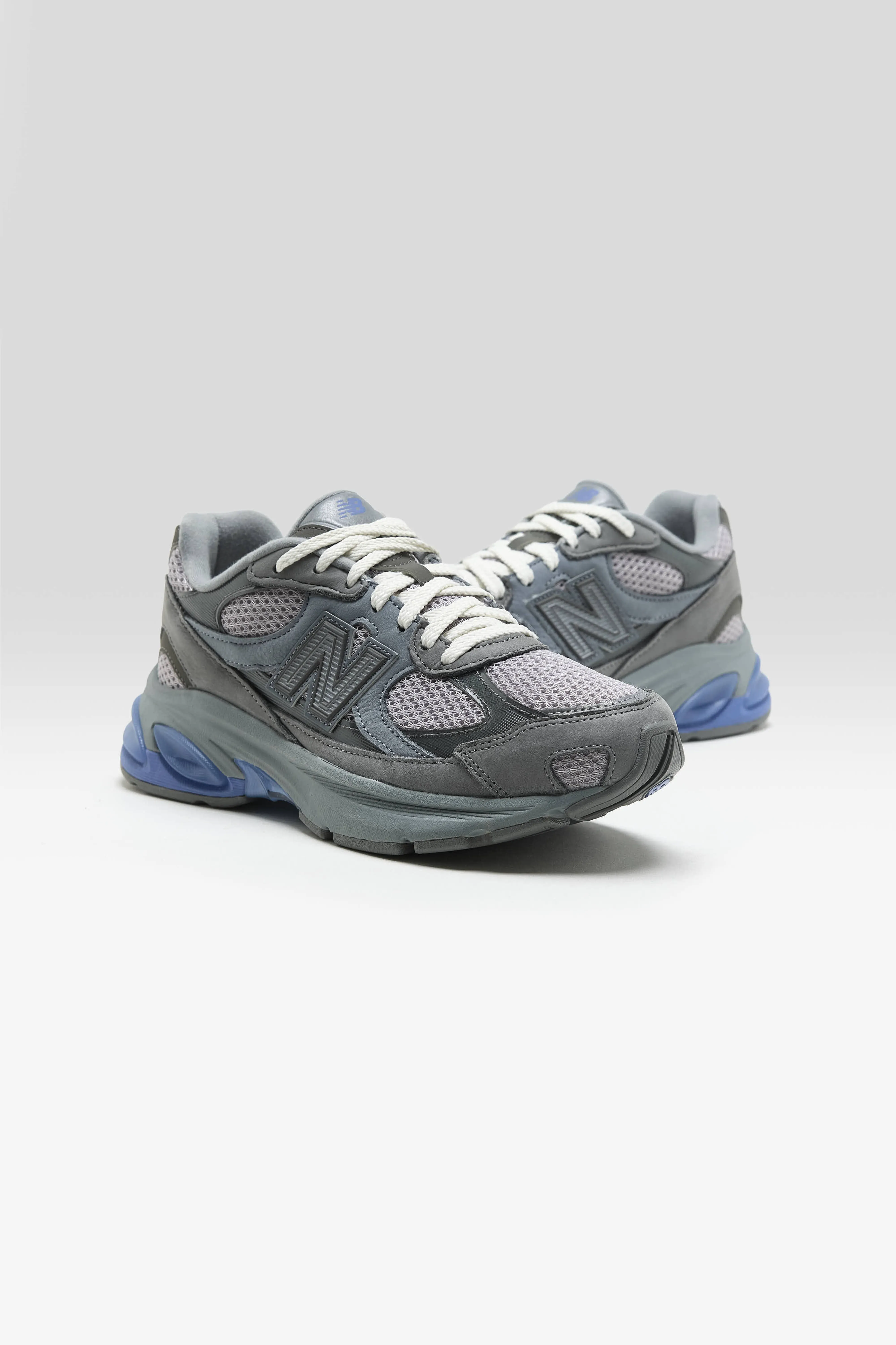 2010 for Women (261 / W / GREY) - Image 3