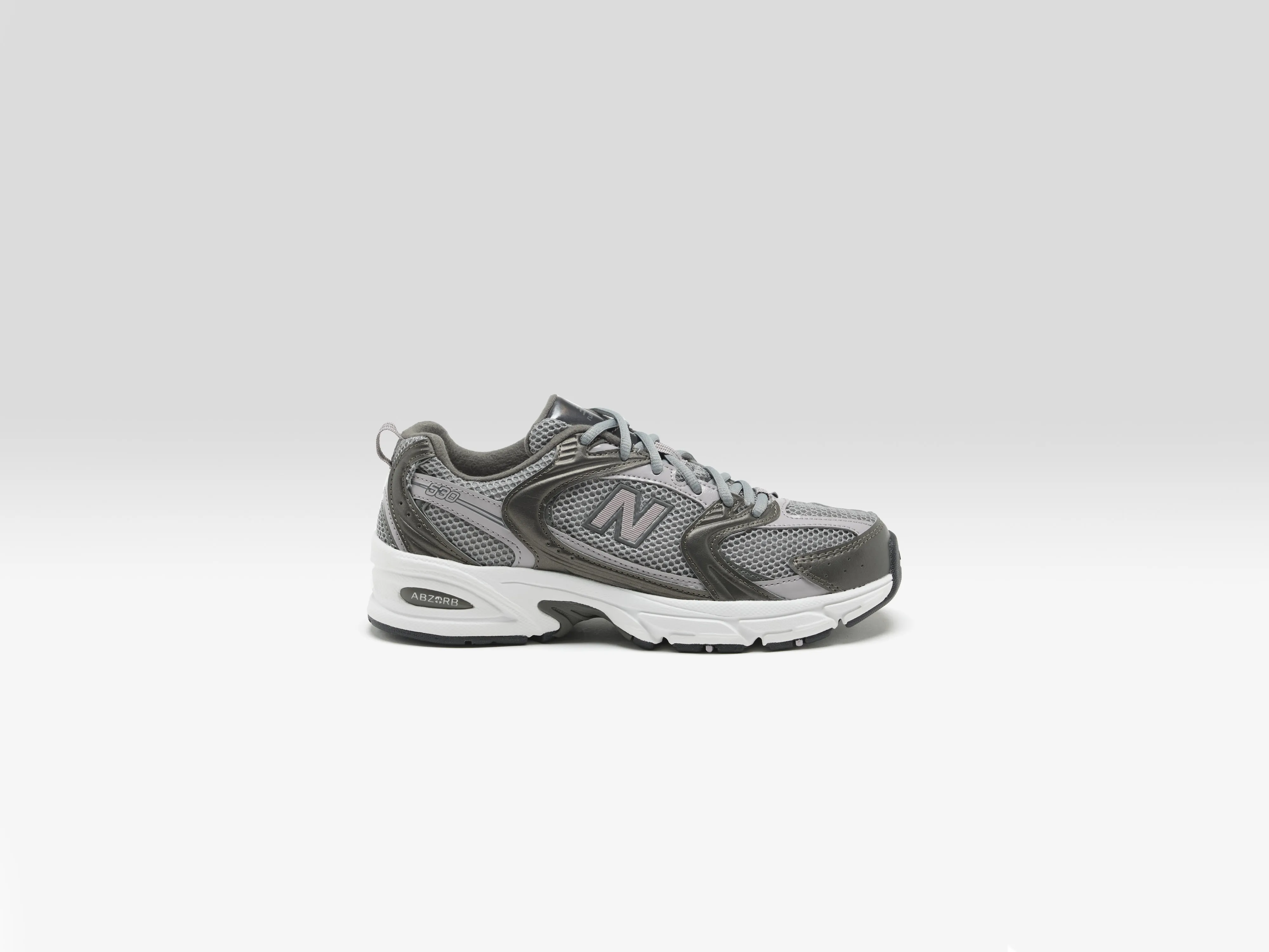 530 for Women   (261 / W / GUN METAL)