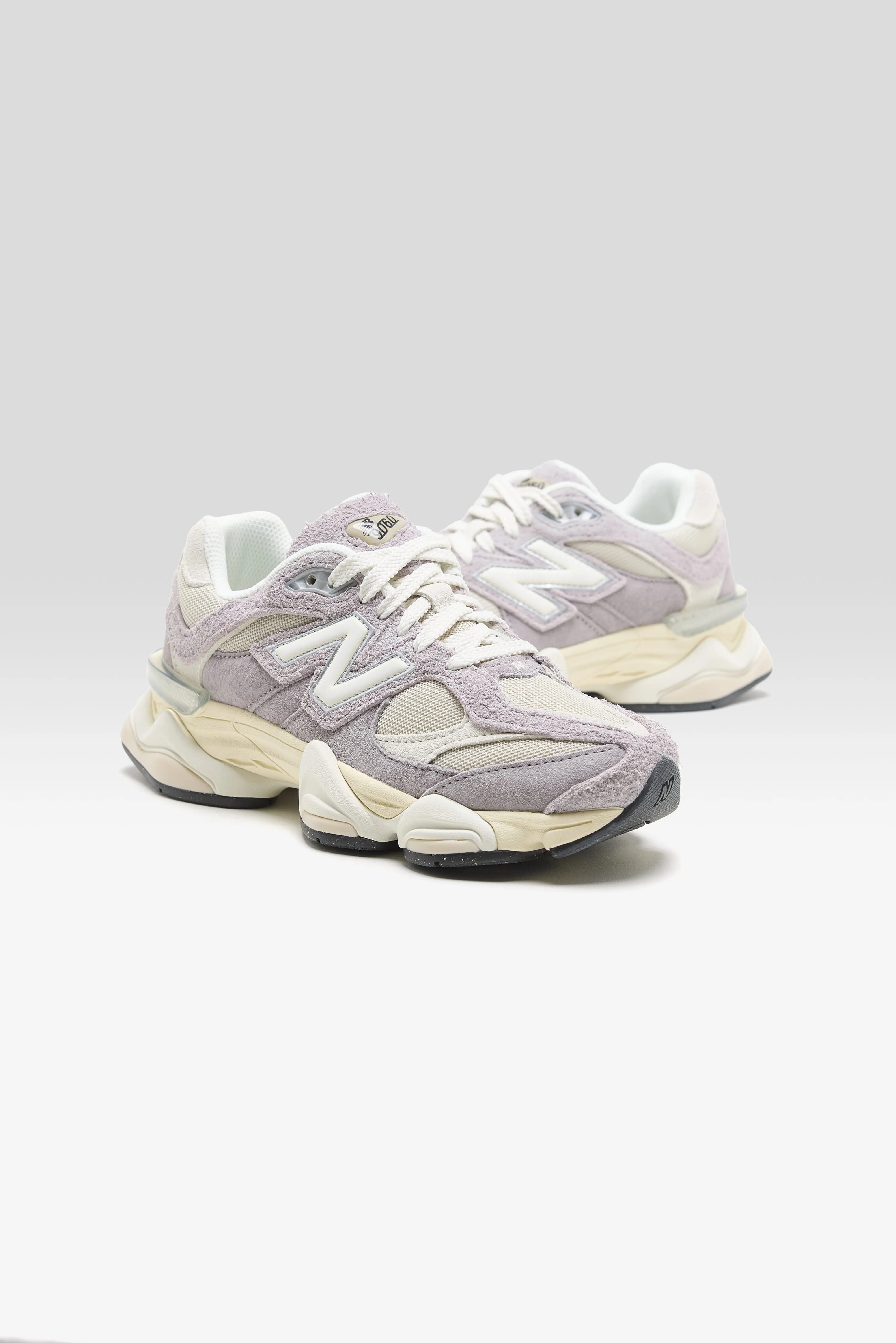 9060 for Women  (261 / W / GREY) - Image 3