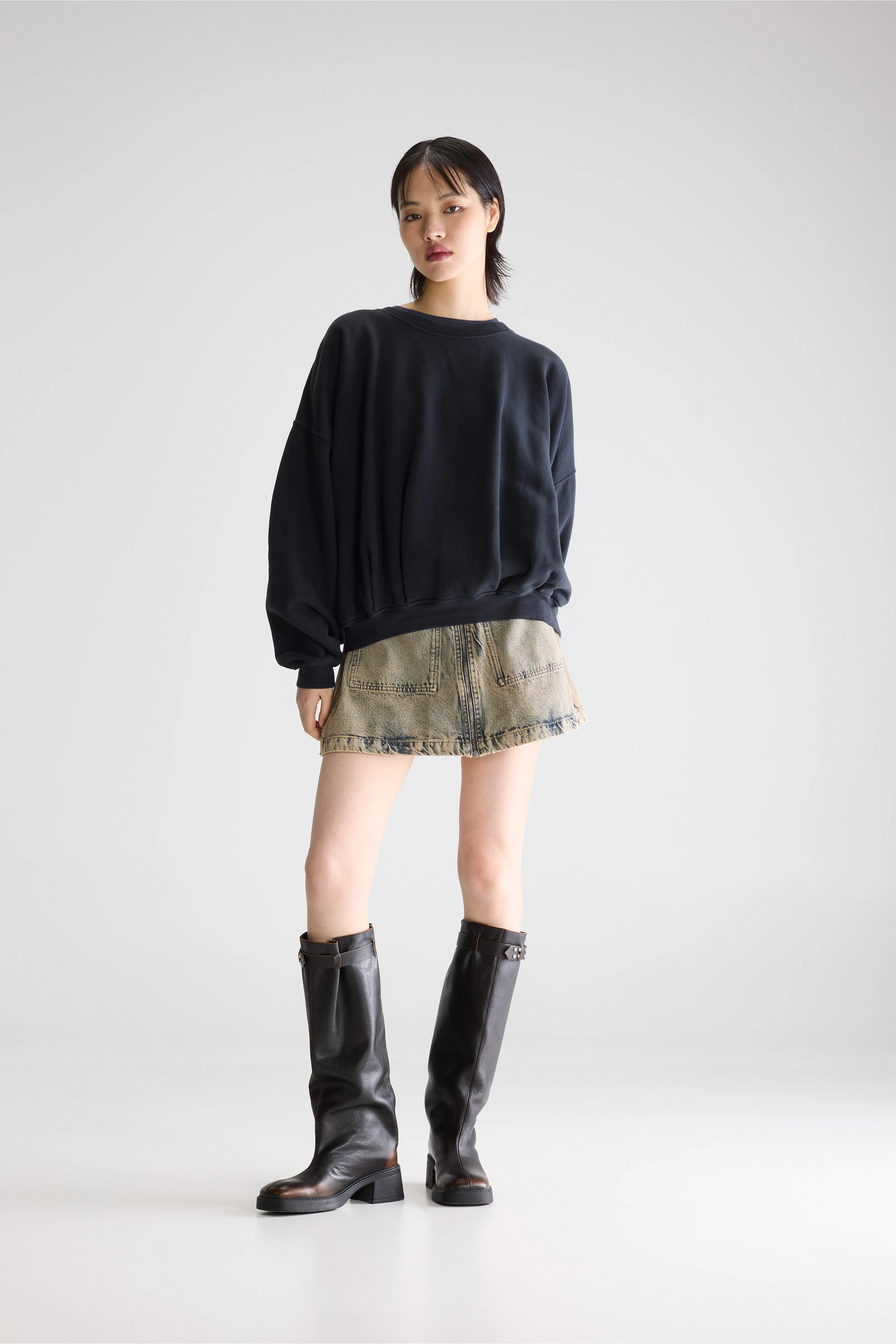 Finko short sweatshirt (261 / W / NAVY) - Image 3
