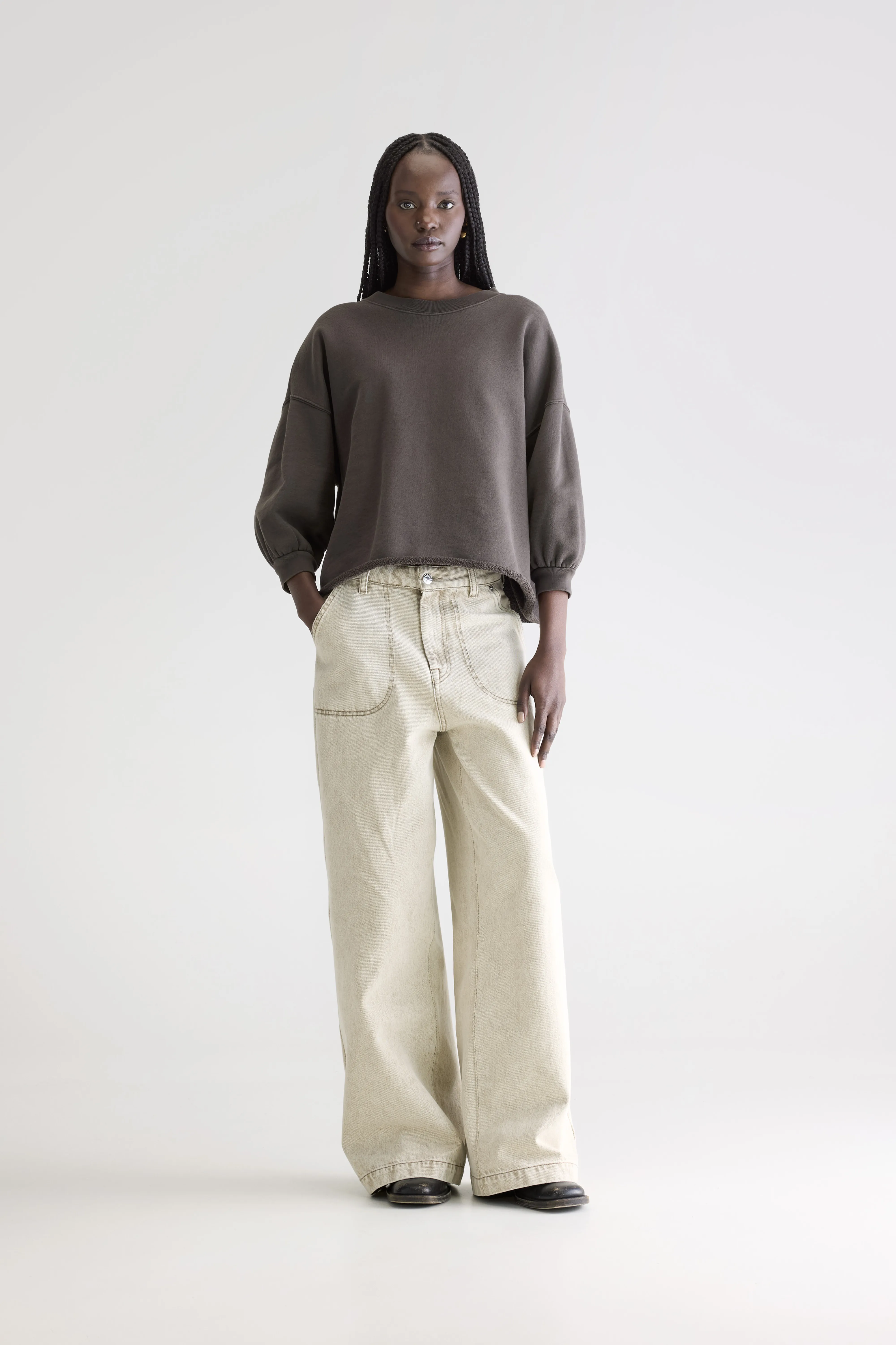 Vicske crewneck sweatshirt (252 / W / DARK ROAST) - Image 3